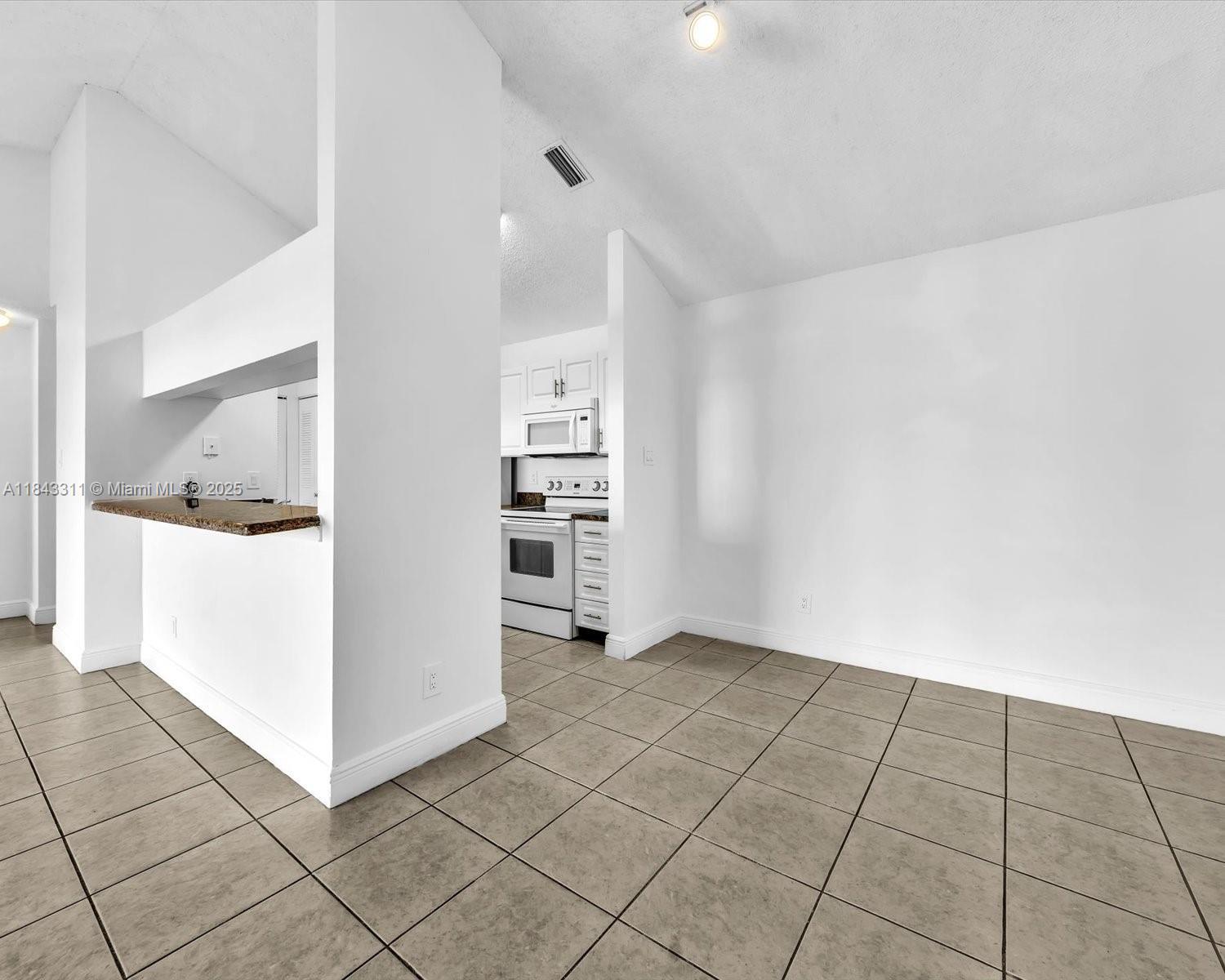 15770 SW 106th Ter # 303