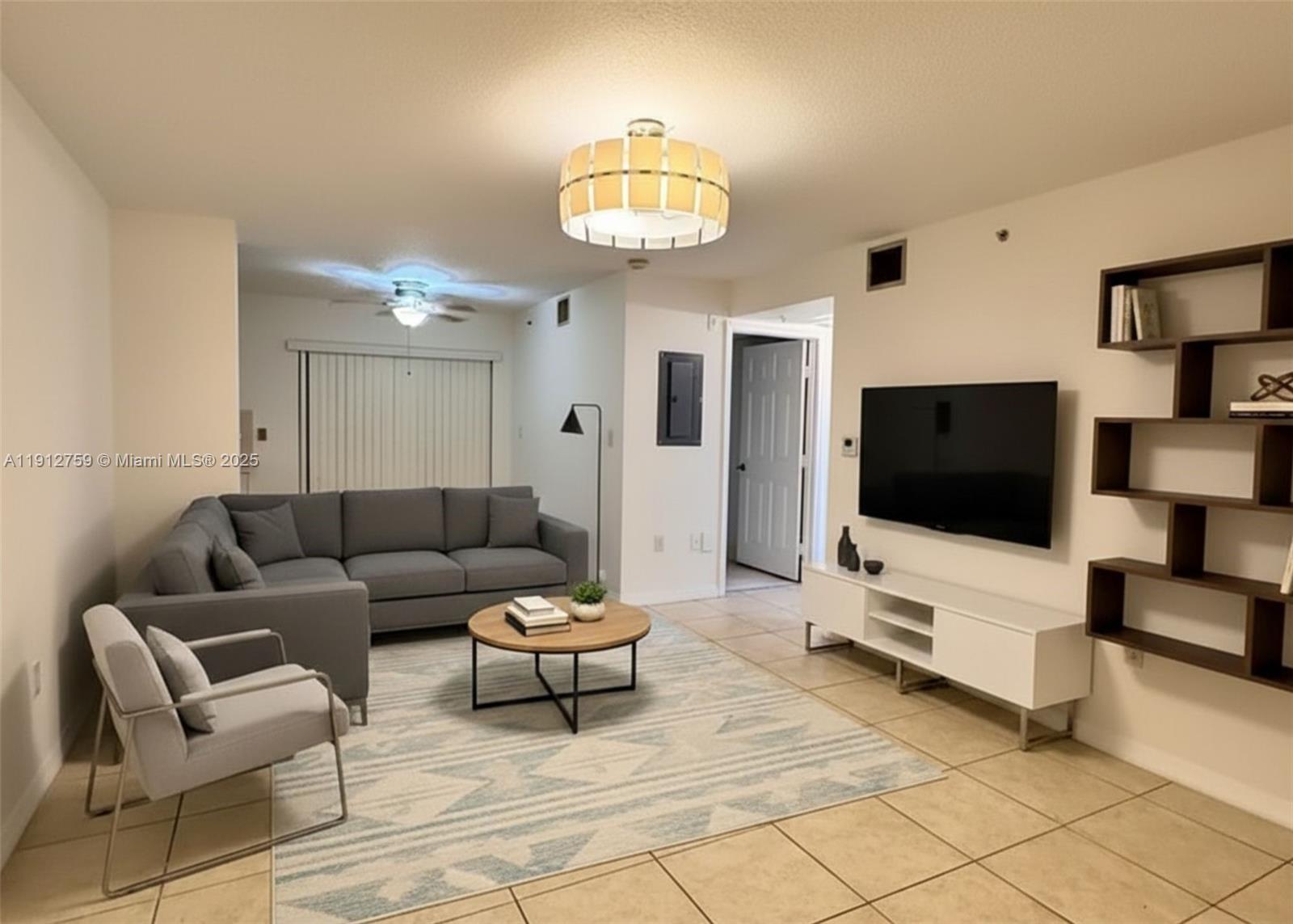 2035 NW Flagler Ter # 102