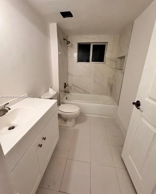 2035 NW Flagler Ter # 102