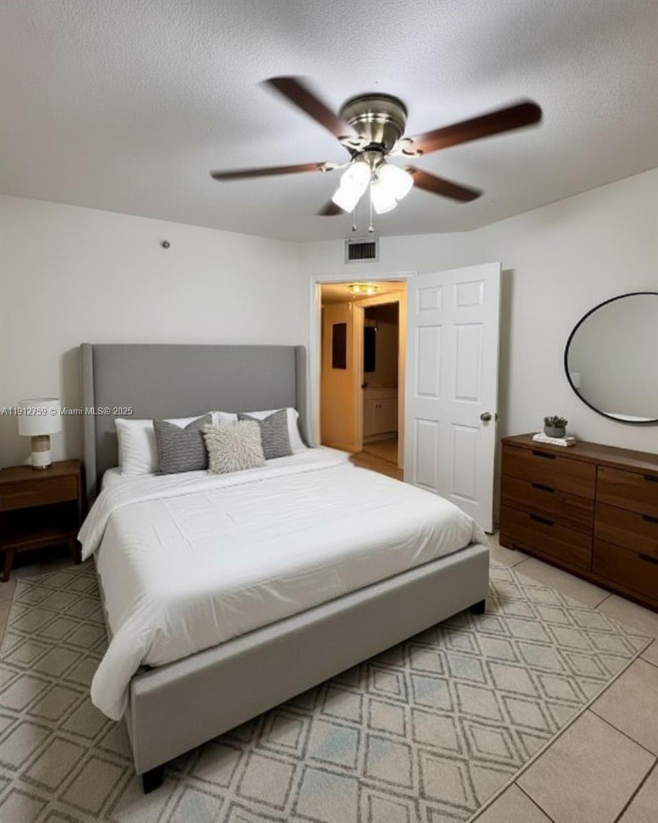 2035 NW Flagler Ter # 102