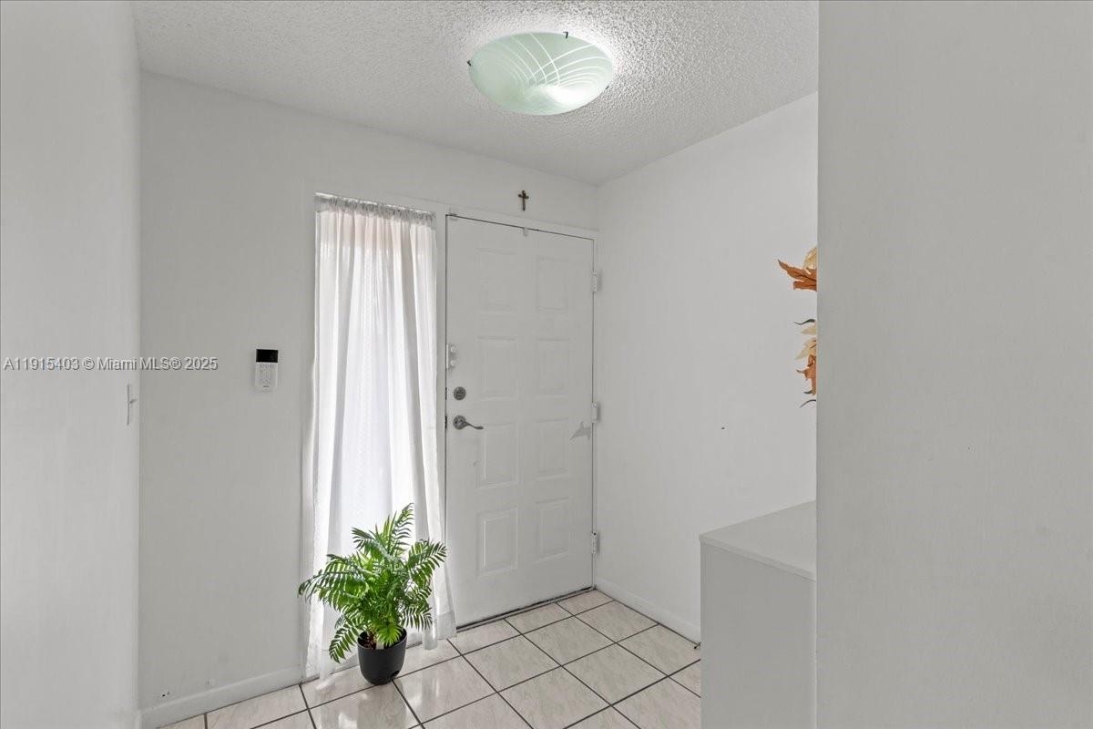 10014 Hammocks Blvd # 4 Unit: 204-4