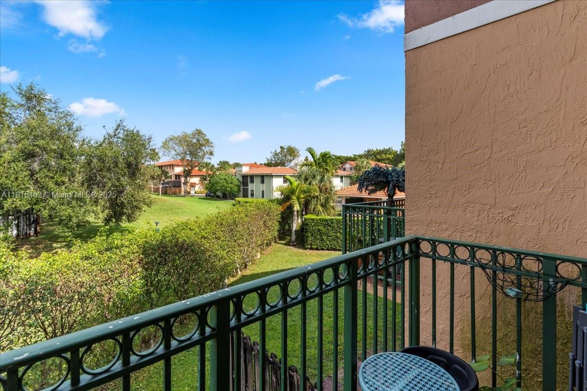 10014 Hammocks Blvd # 4 Unit: 204-4