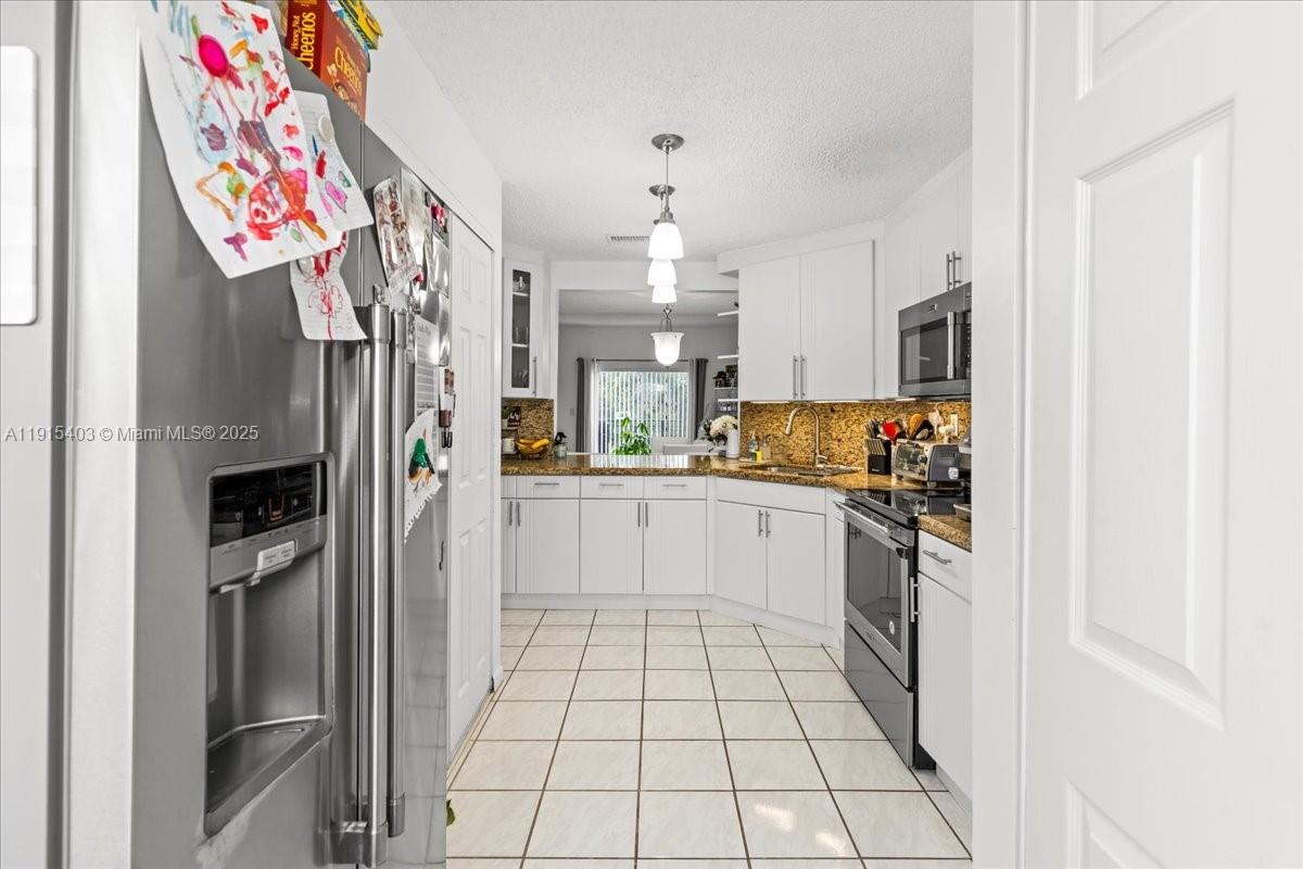 10014 Hammocks Blvd # 4 Unit: 204-4