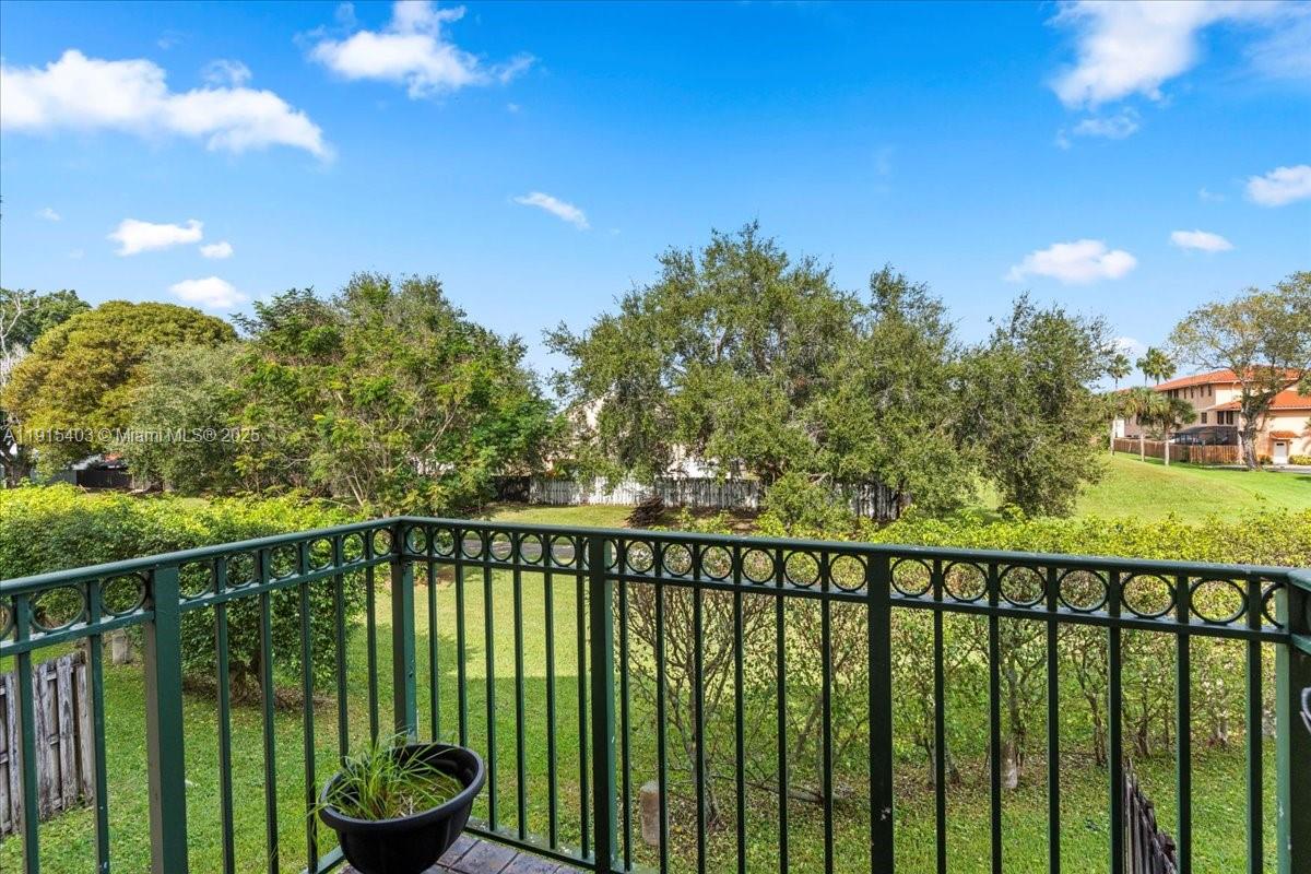 10014 Hammocks Blvd # 4 Unit: 204-4