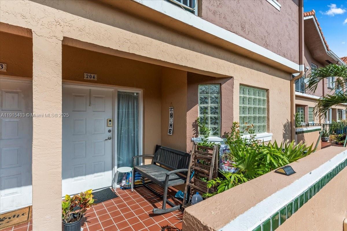 10014 Hammocks Blvd # 4 Unit: 204-4