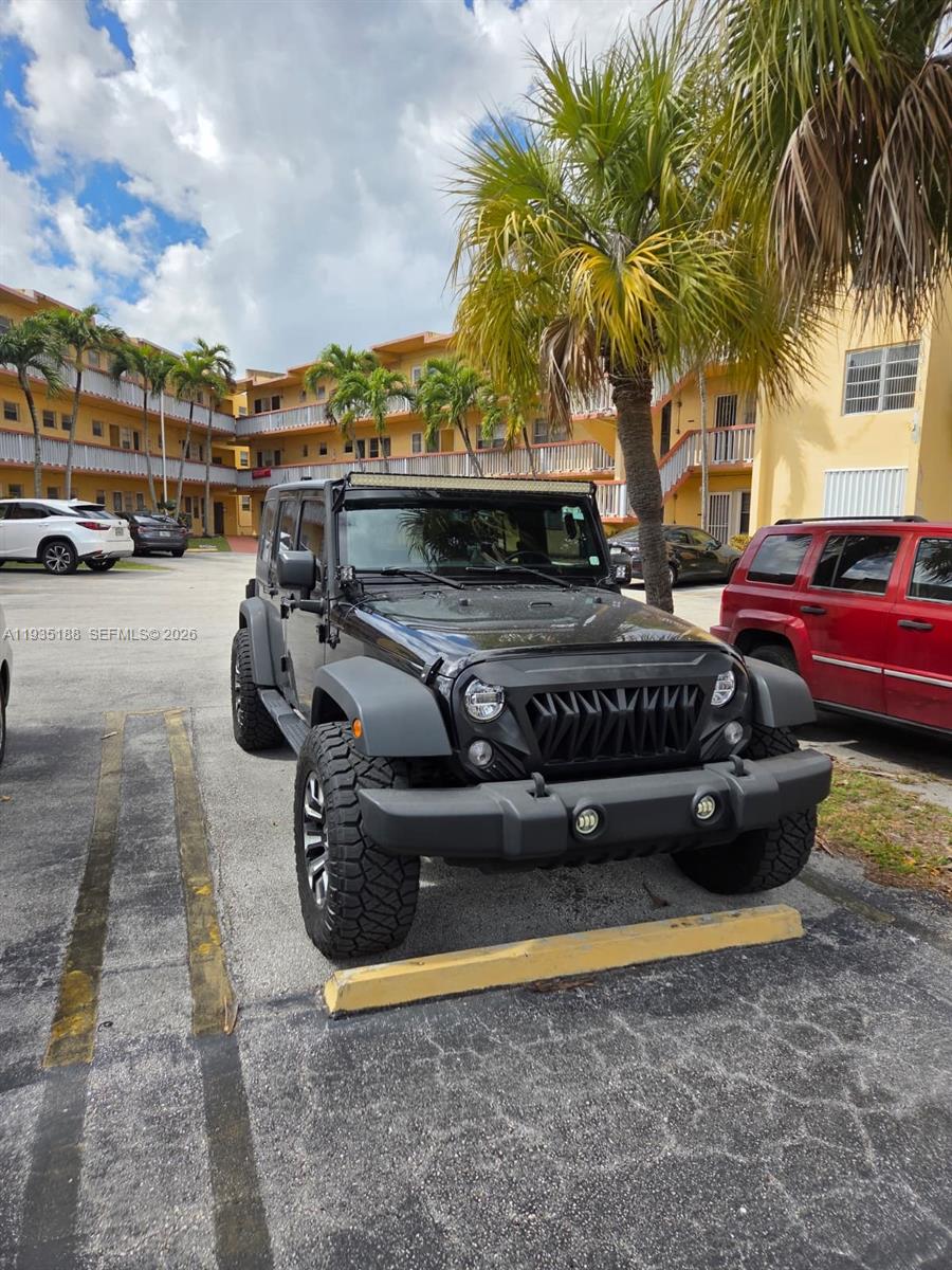 1551 NE Miami Gardens Dr Unit: 216