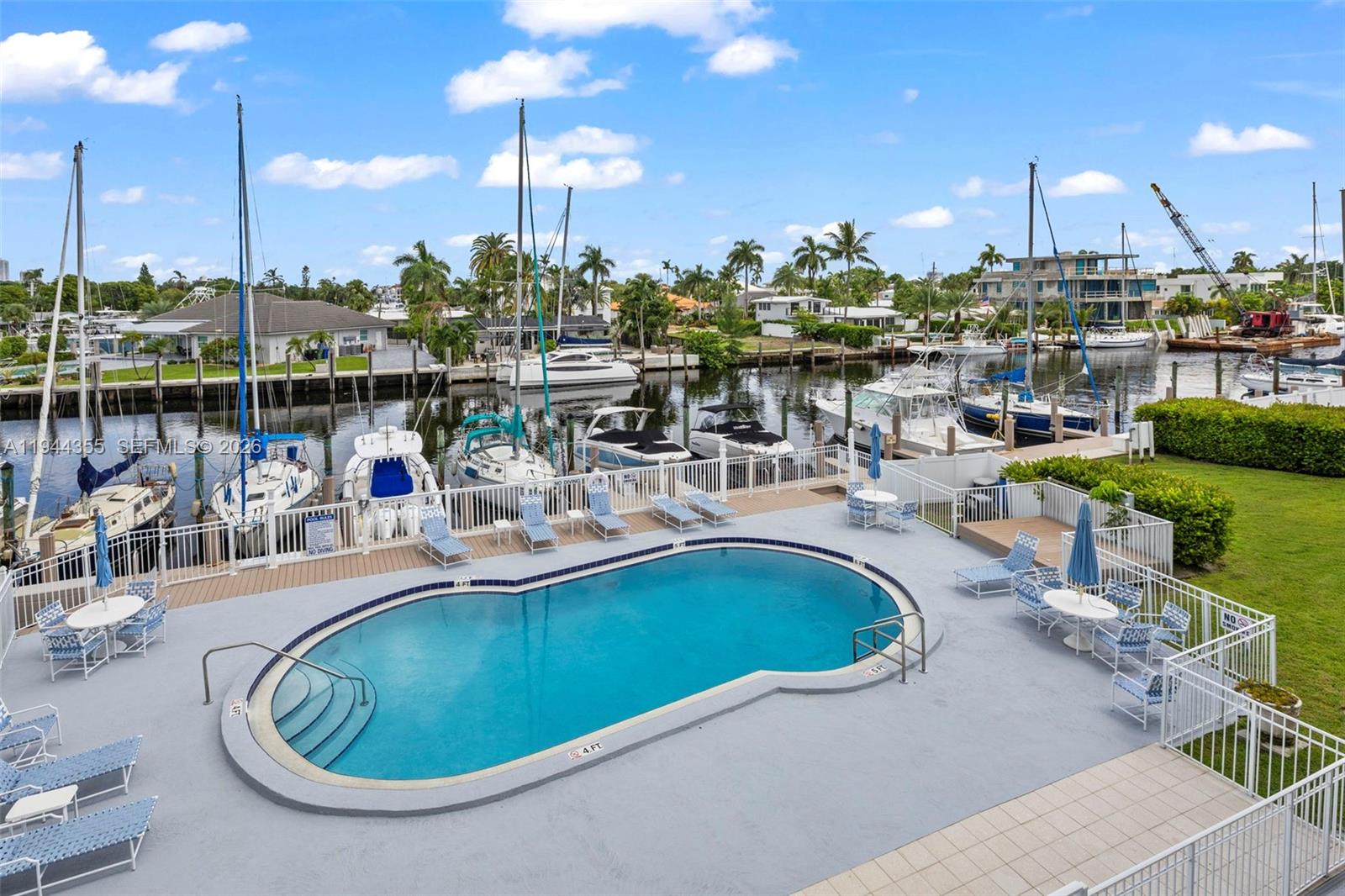 1475 SE 15th St # 308