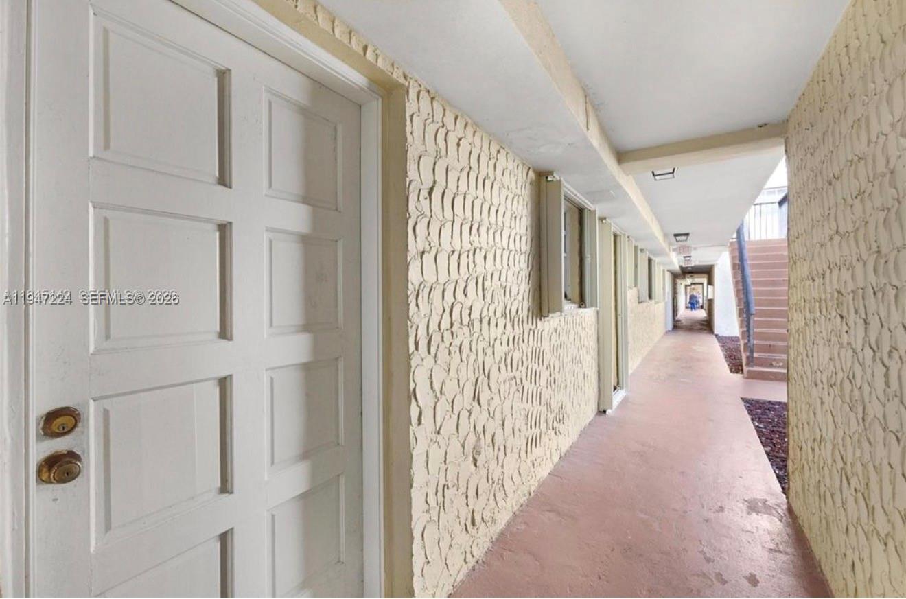 8500 SW 109th Ave # 101 Unit: 6-101