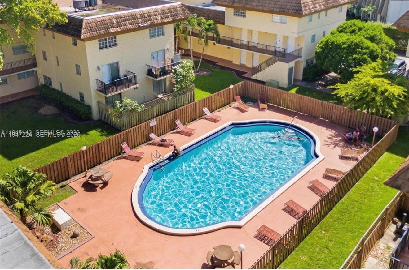 8500 SW 109th Ave # 101 Unit: 6-101