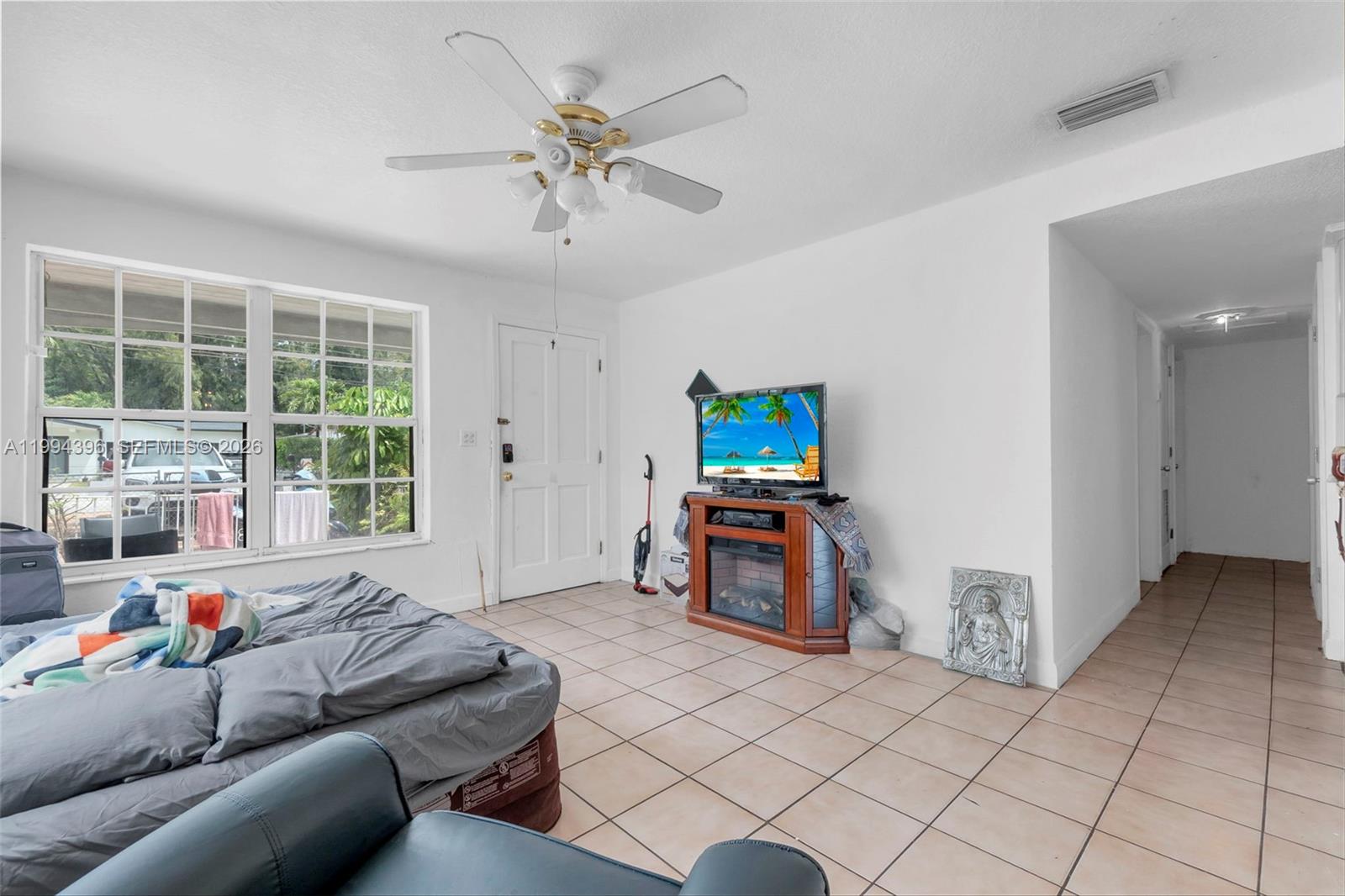 300 Northwest Blvd