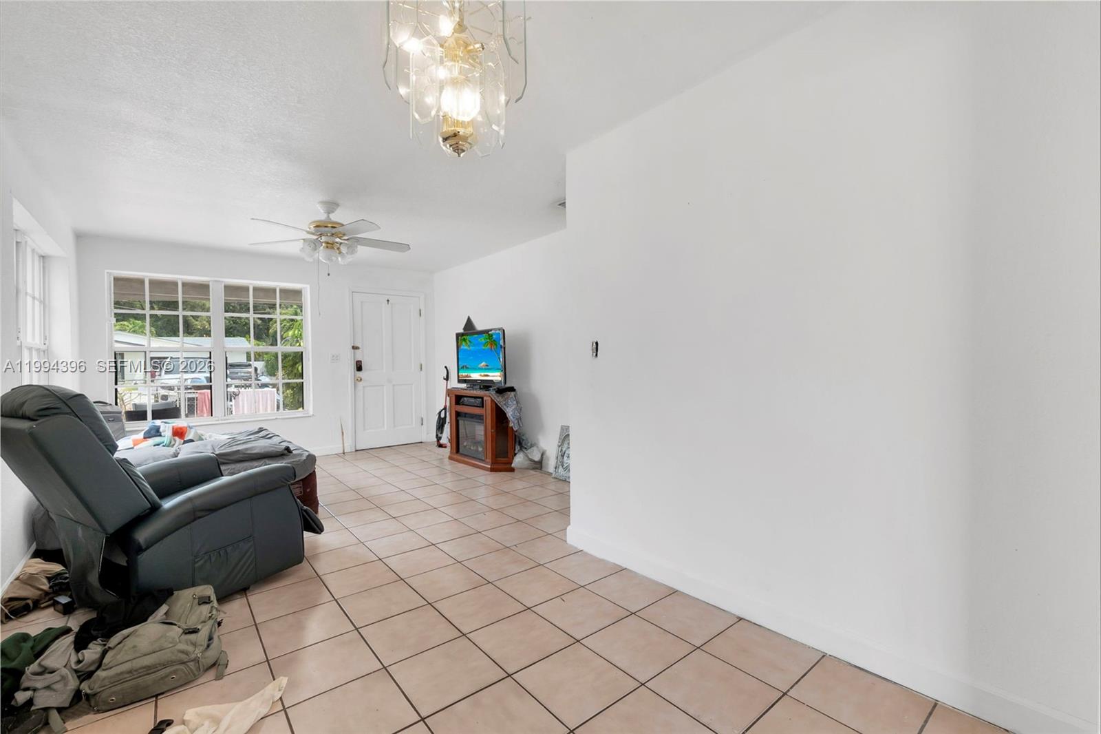 300 Northwest Blvd