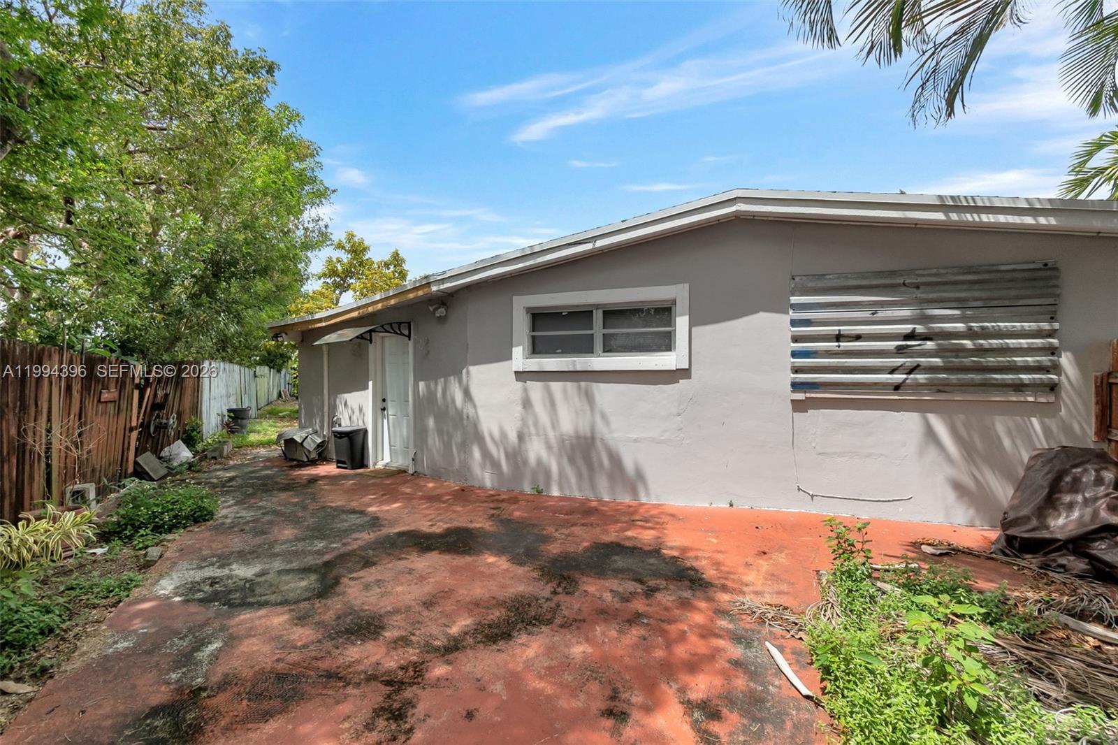 300 Northwest Blvd