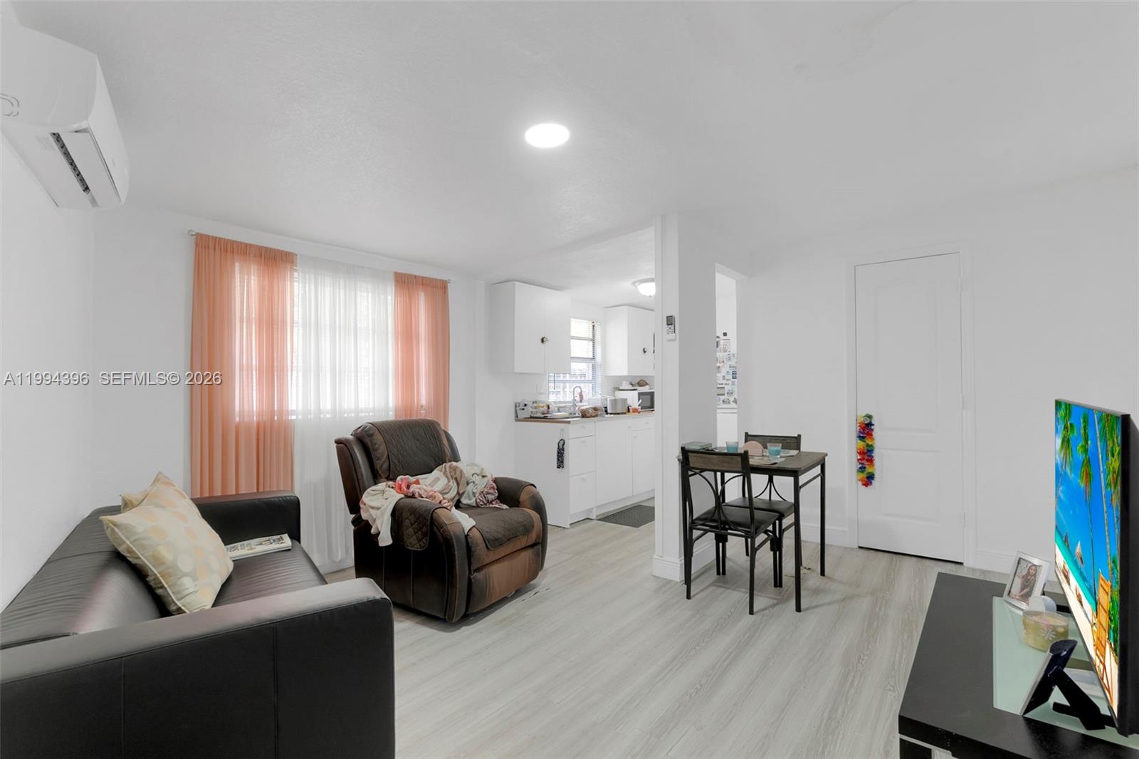 300 Northwest Blvd