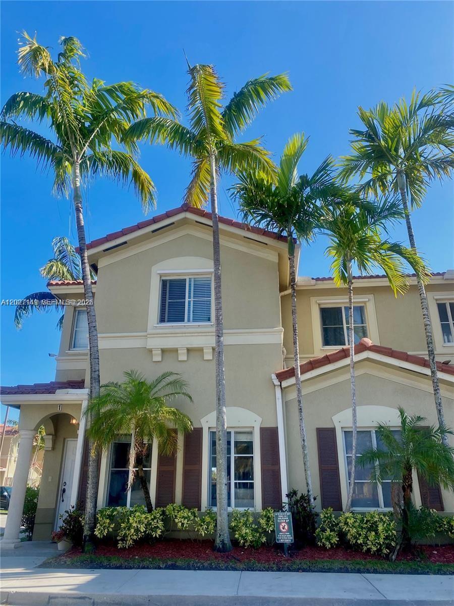 10754 NW 85th Ter # 34 Unit: 1-34