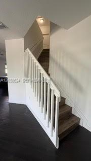 15500 SW 136th St. # 211 Unit: 6-211