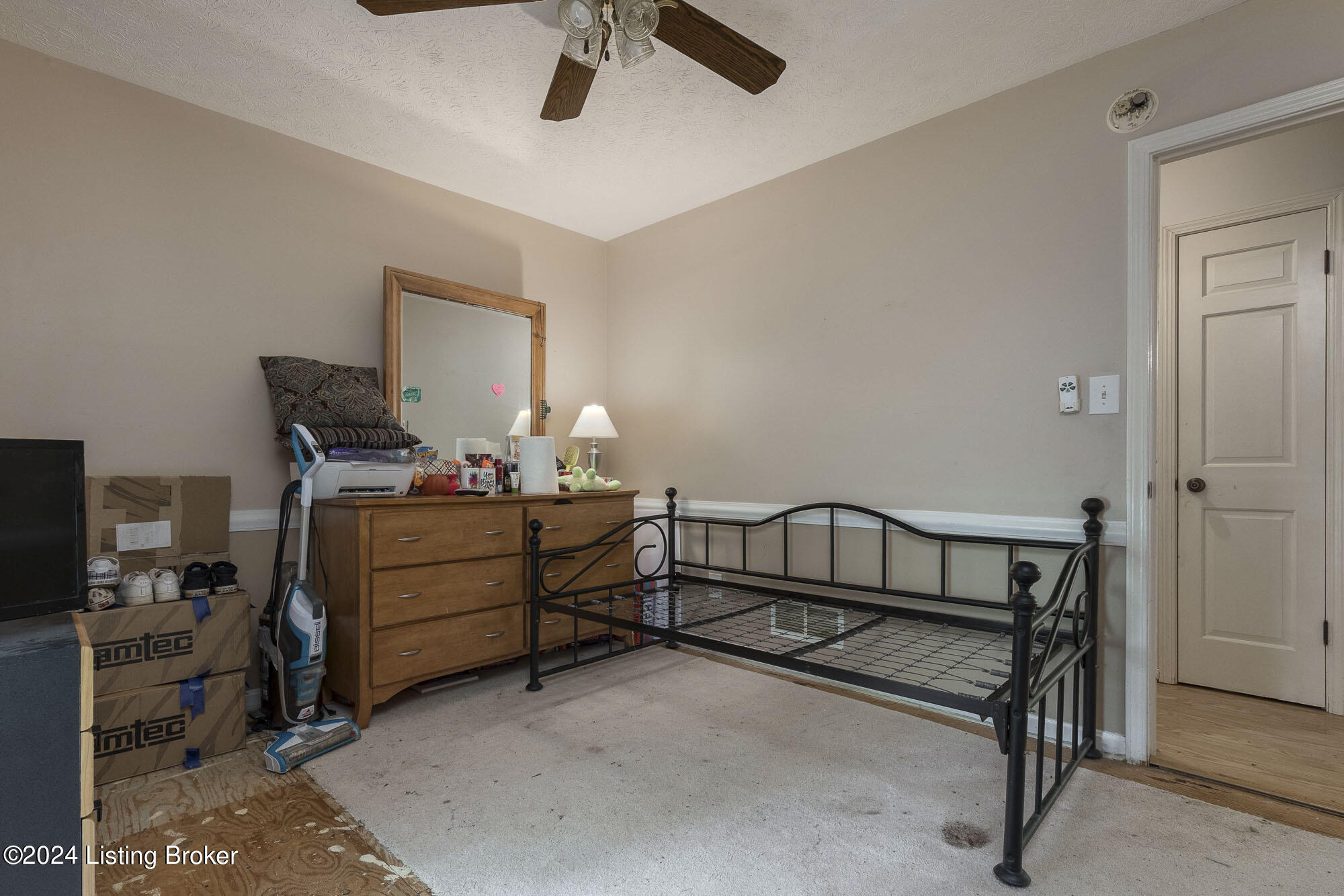 12912 Sunnybrook Dr