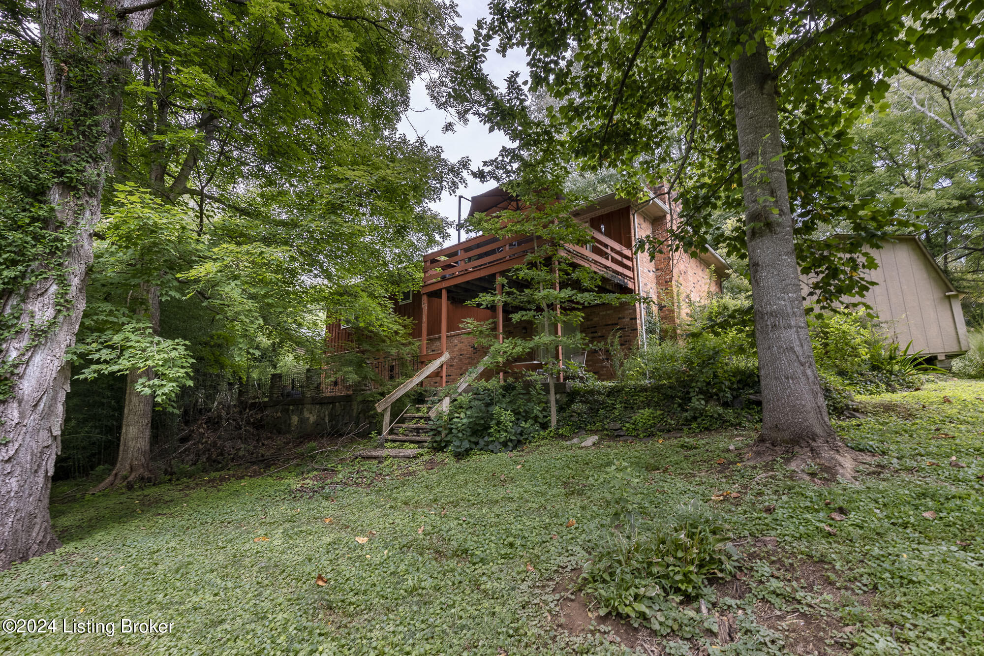 12912 Sunnybrook Dr