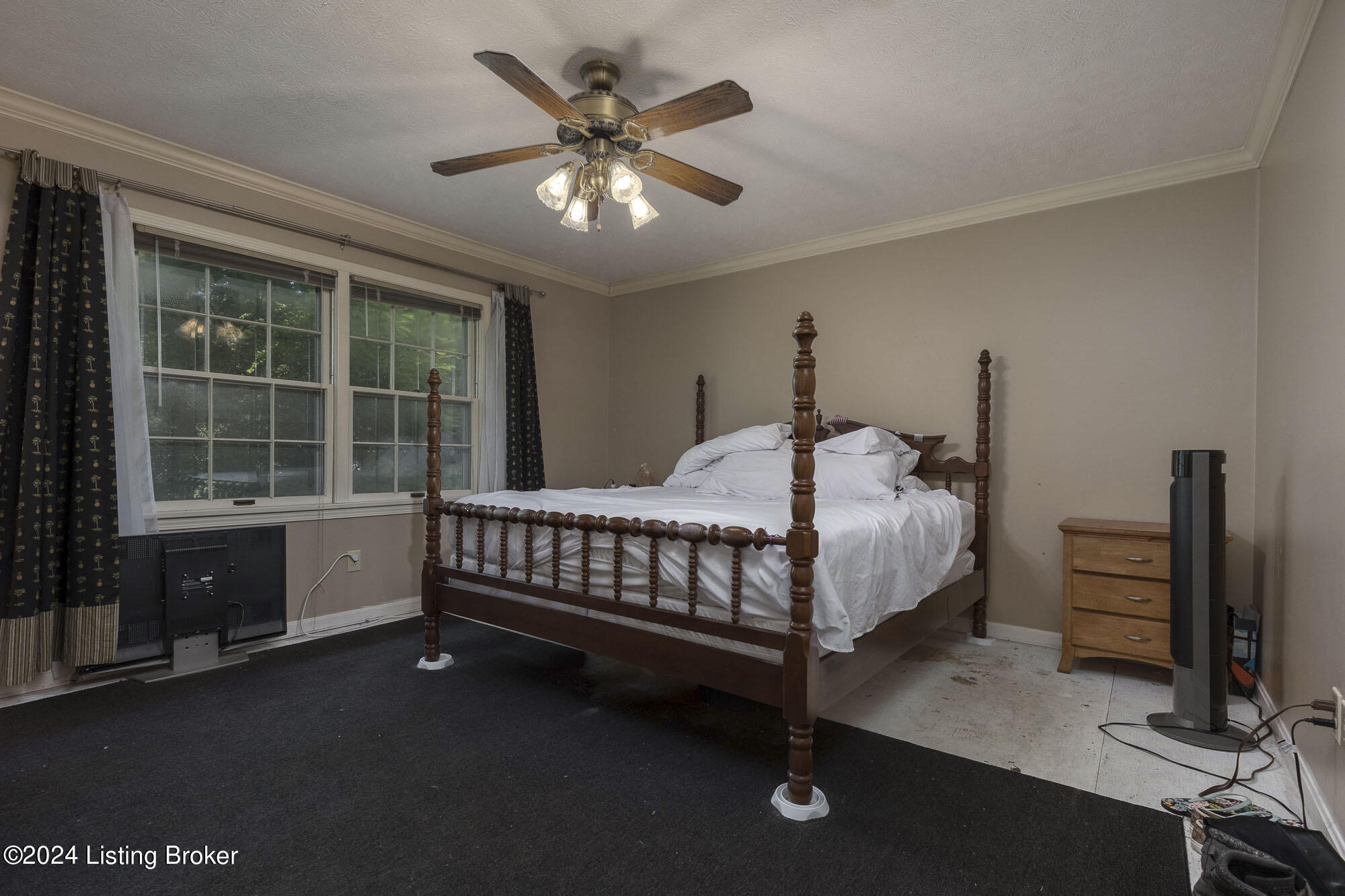 12912 Sunnybrook Dr