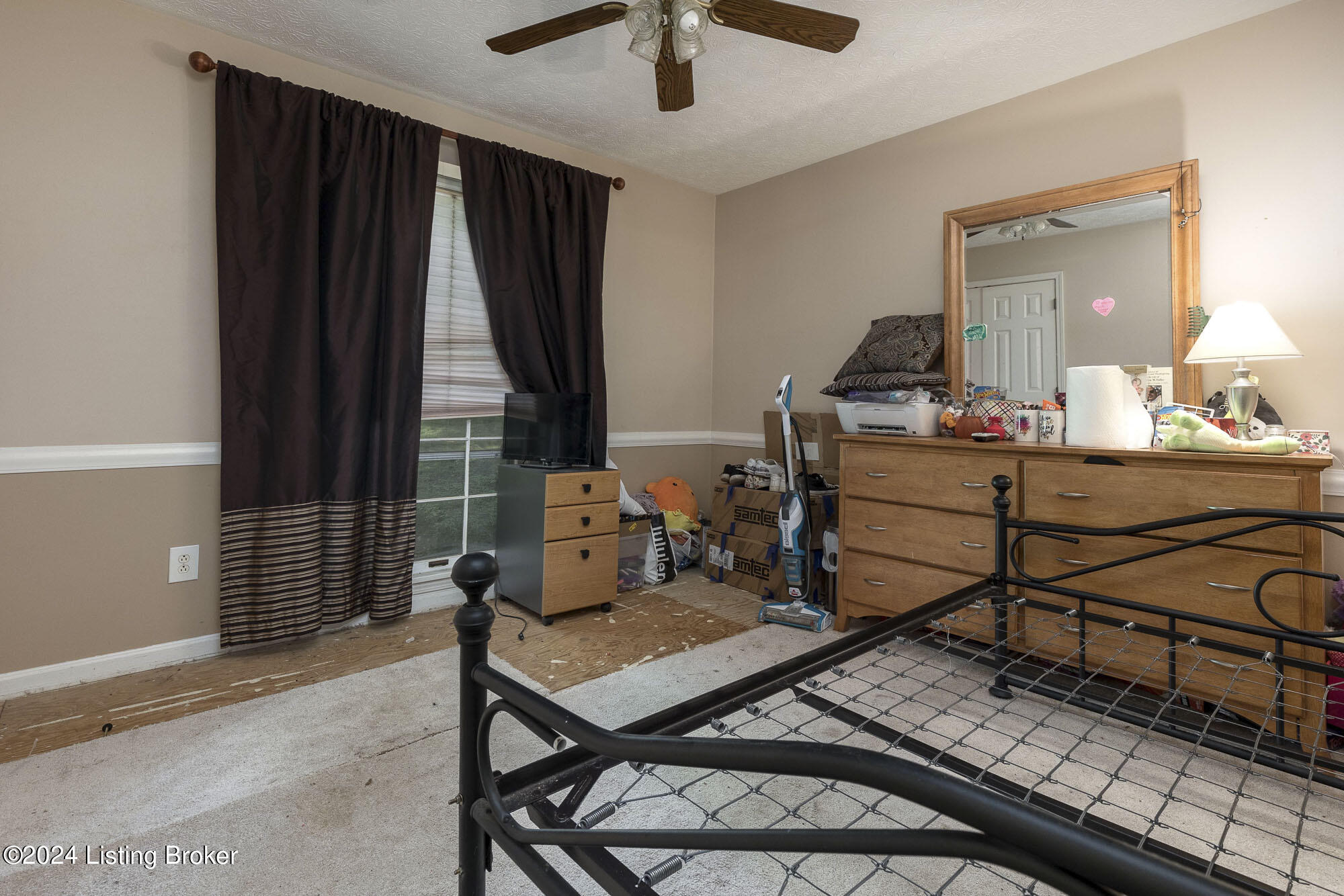 12912 Sunnybrook Dr