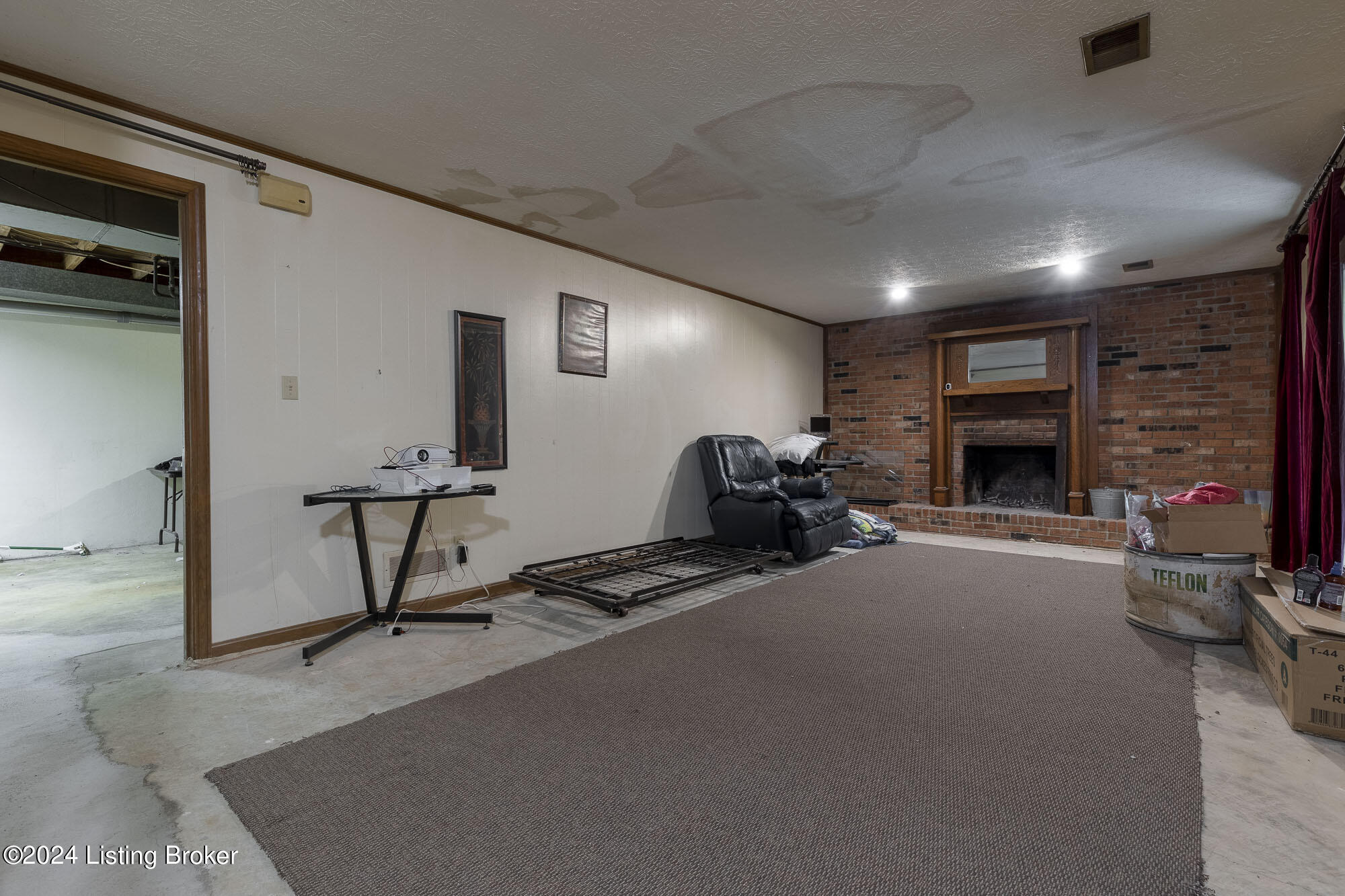 12912 Sunnybrook Dr
