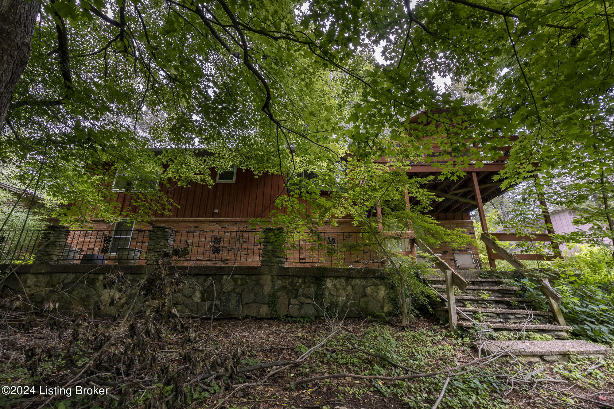 12912 Sunnybrook Dr