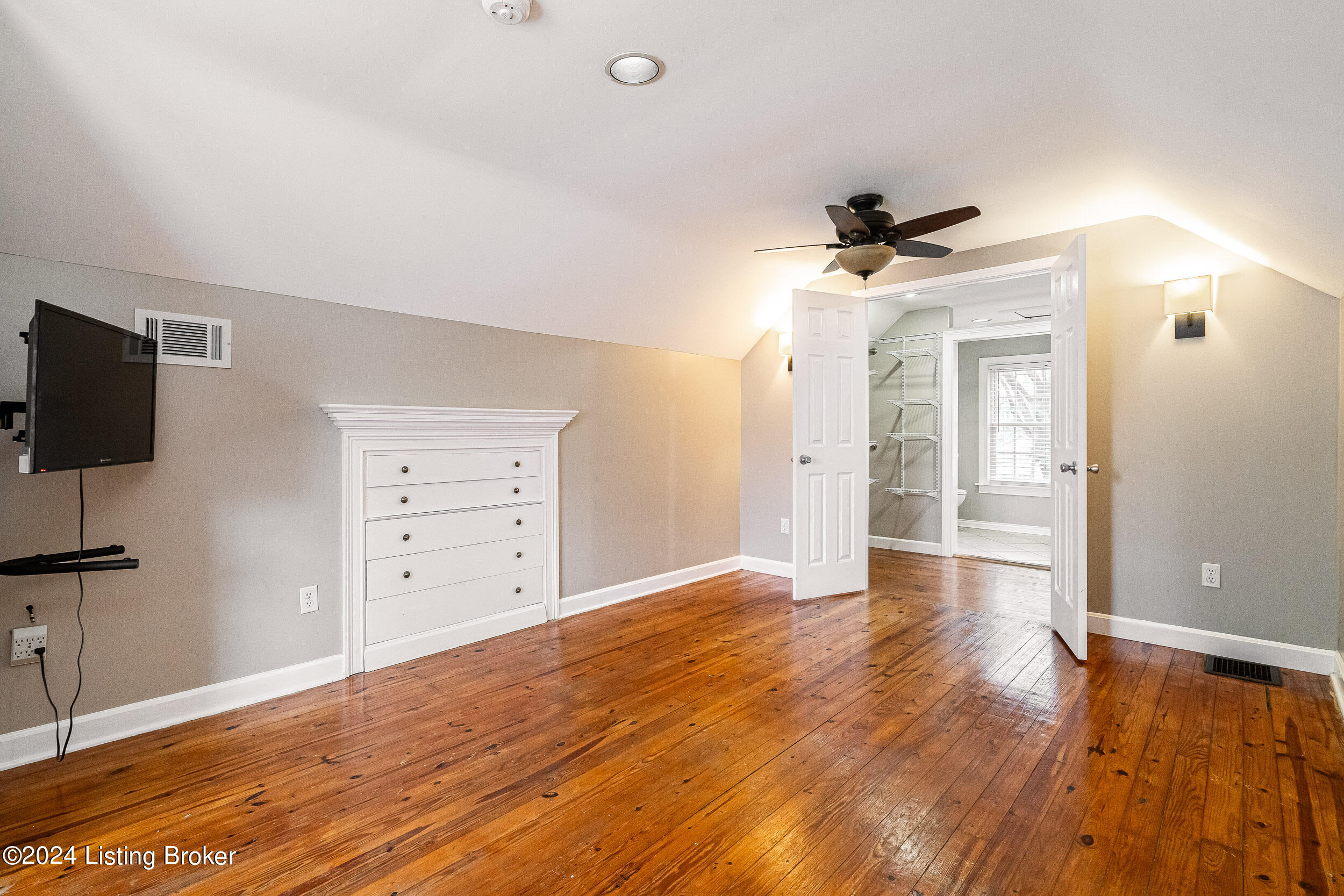 124 Bonner Ave