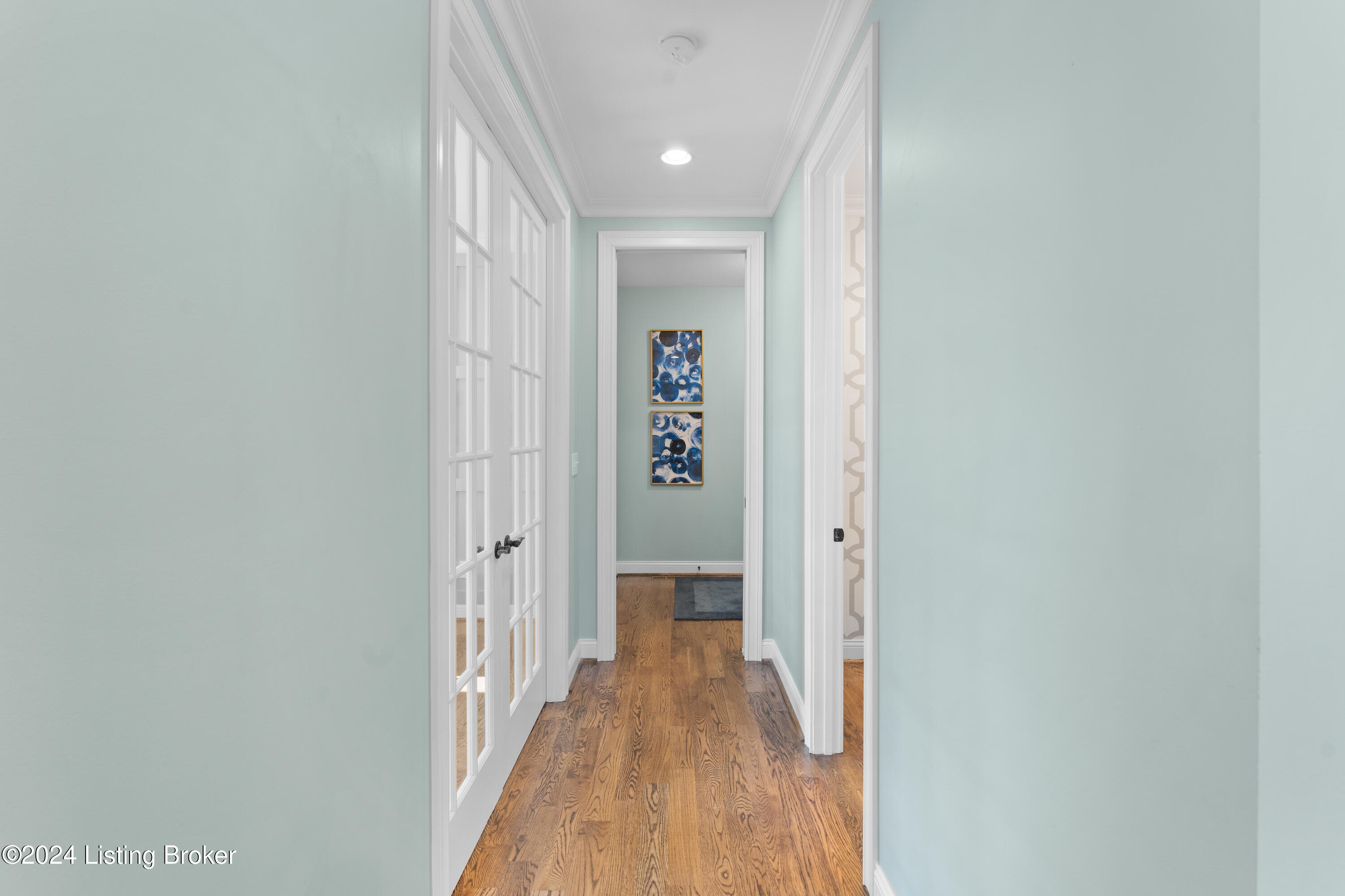 13302 Longwood Ln