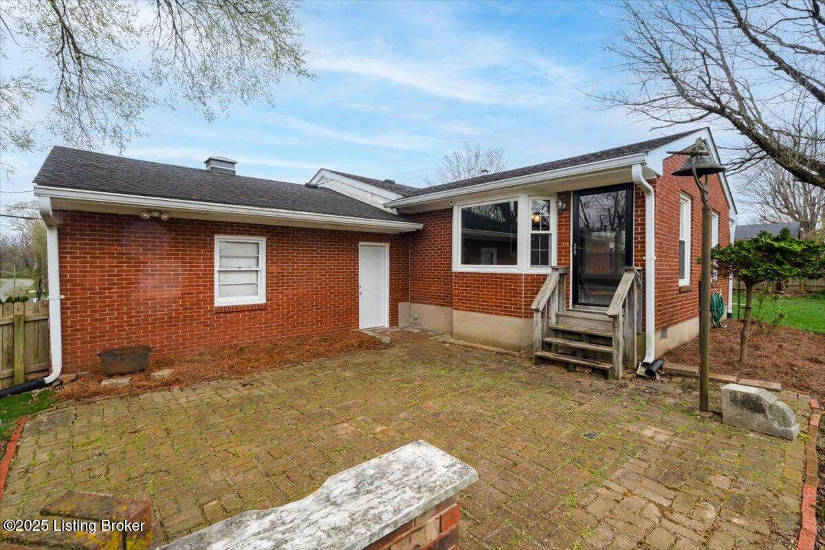 4209 Hewitt Ave
