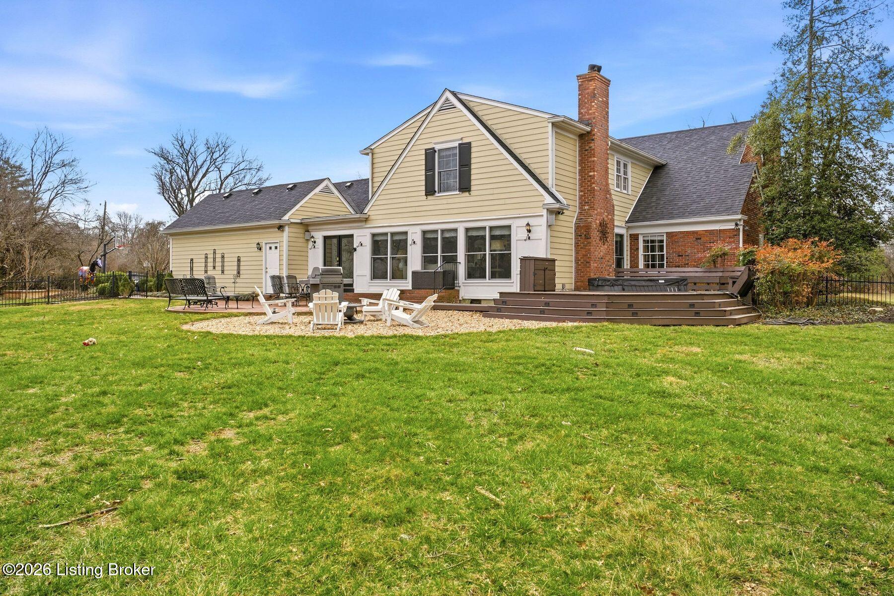 2212 Wynnewood Cir