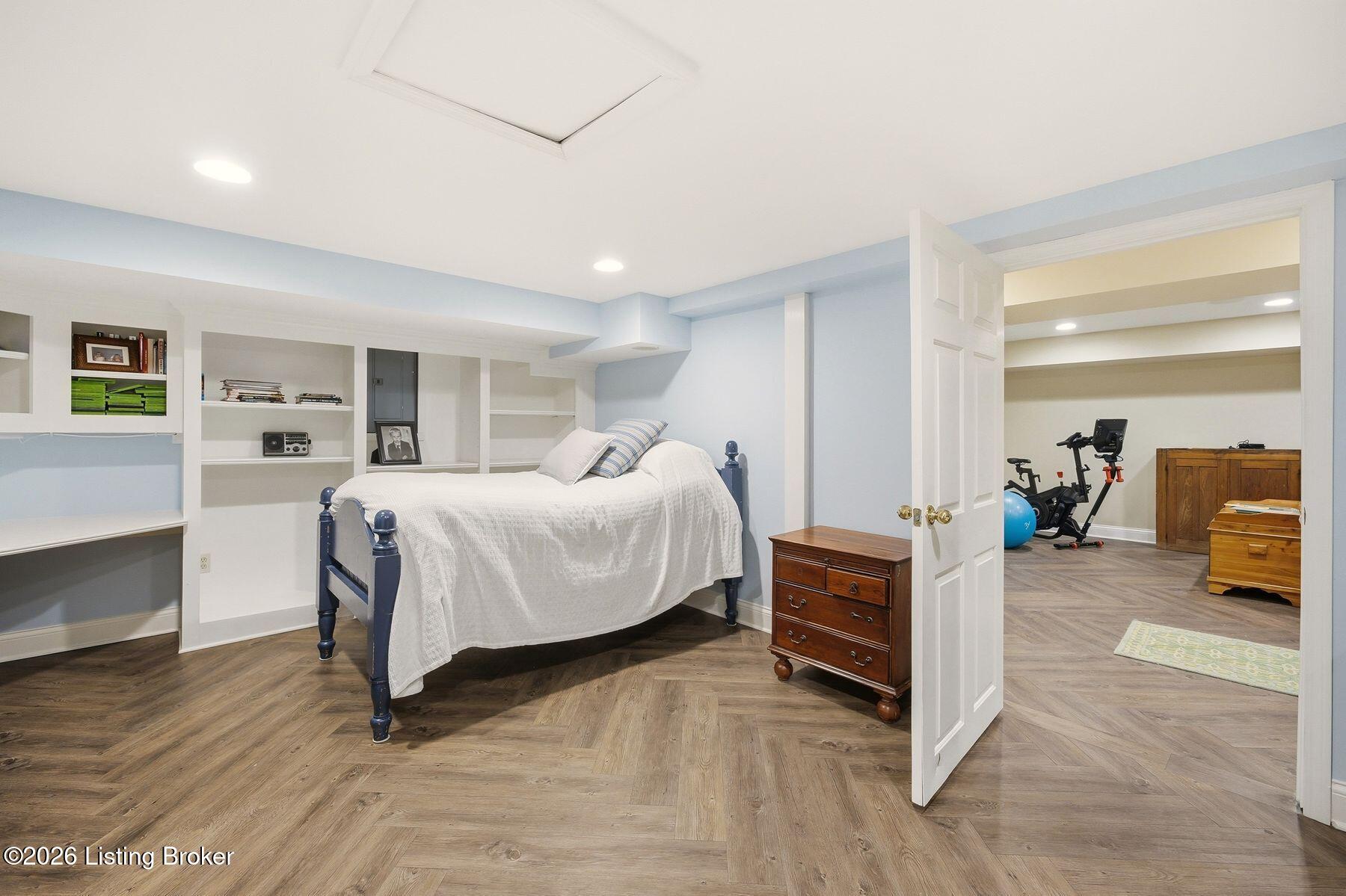 2212 Wynnewood Cir
