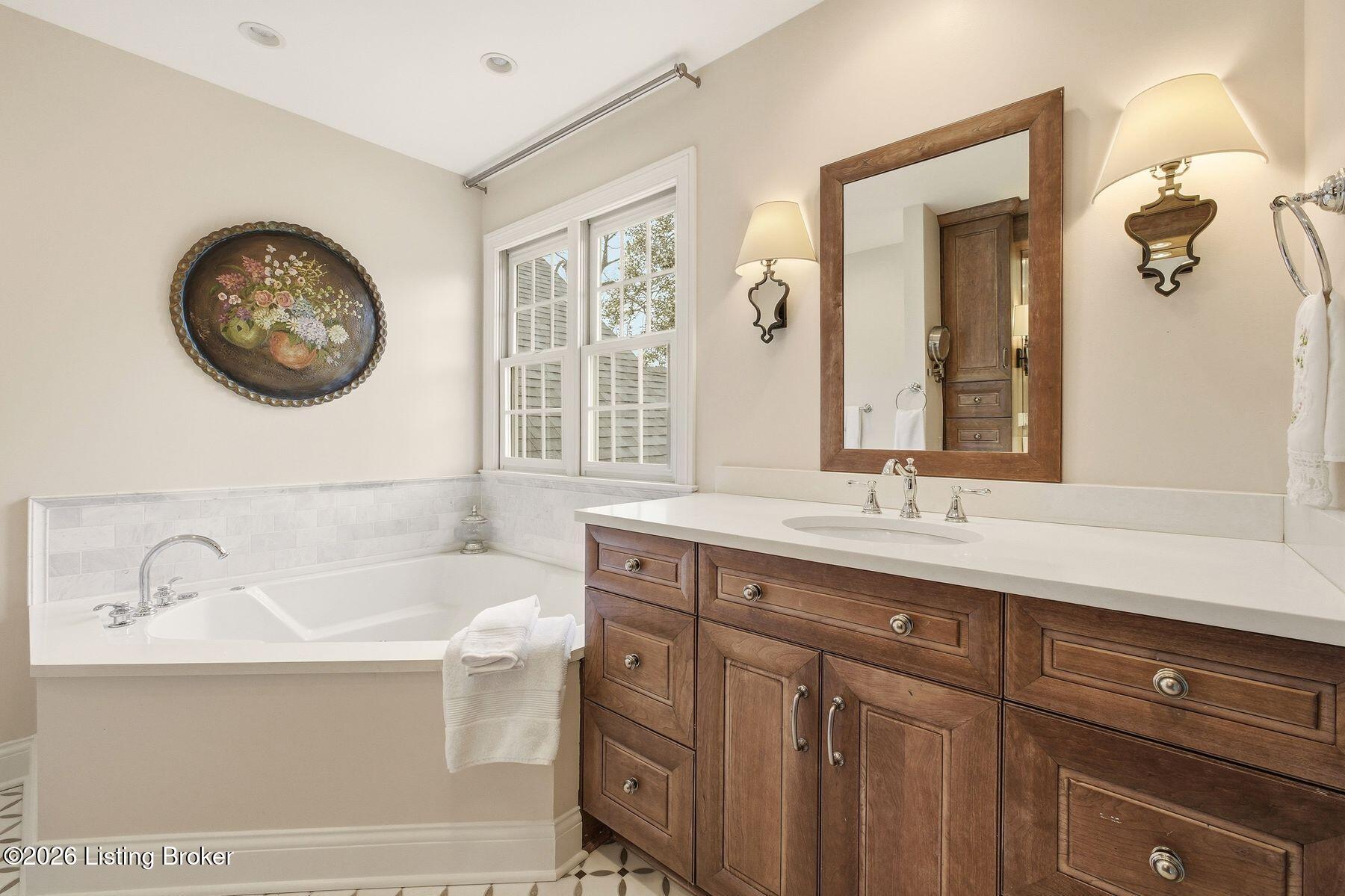 2212 Wynnewood Cir