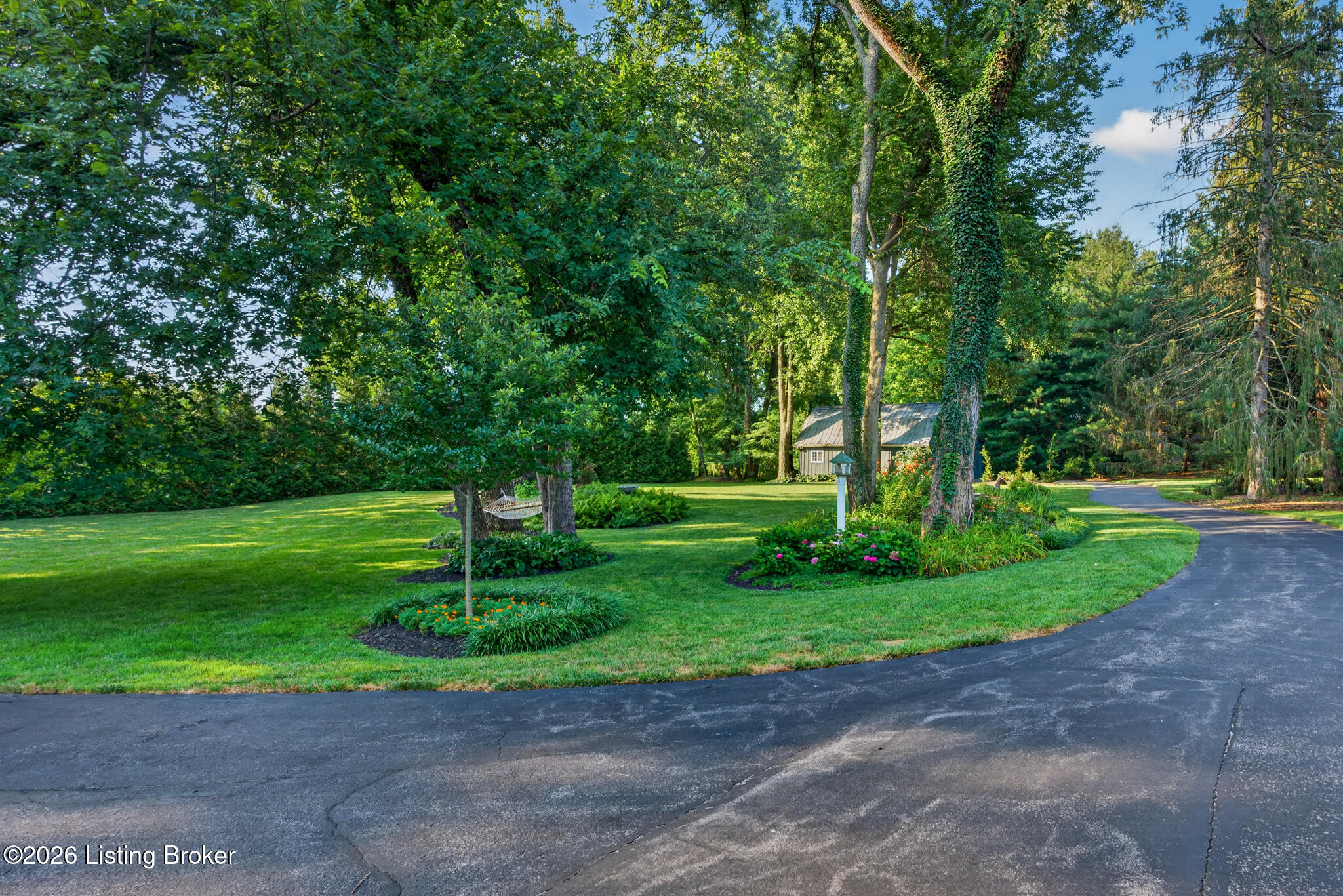7112 Covered Bridge Rd