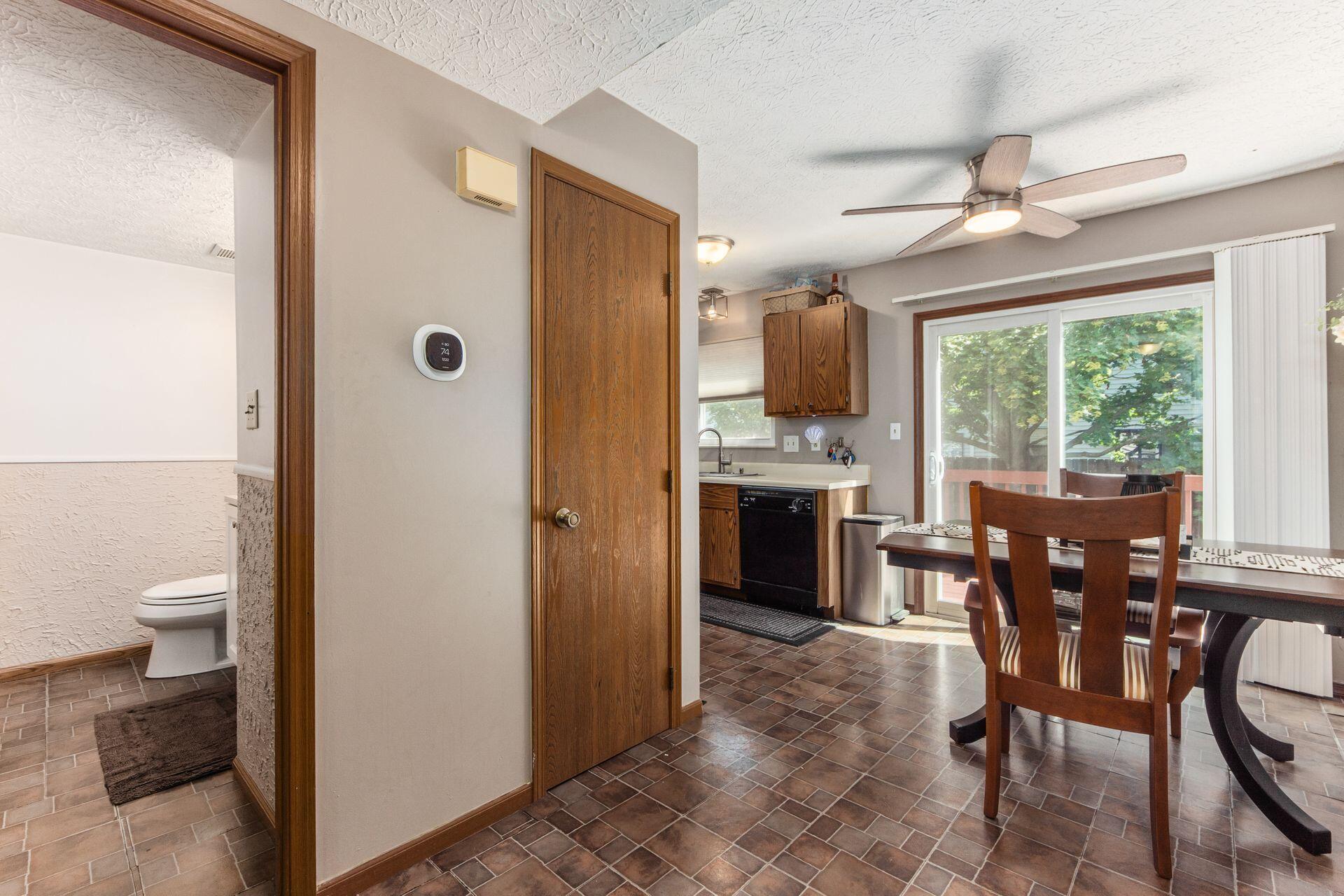 7828 Malton Lane, 22F