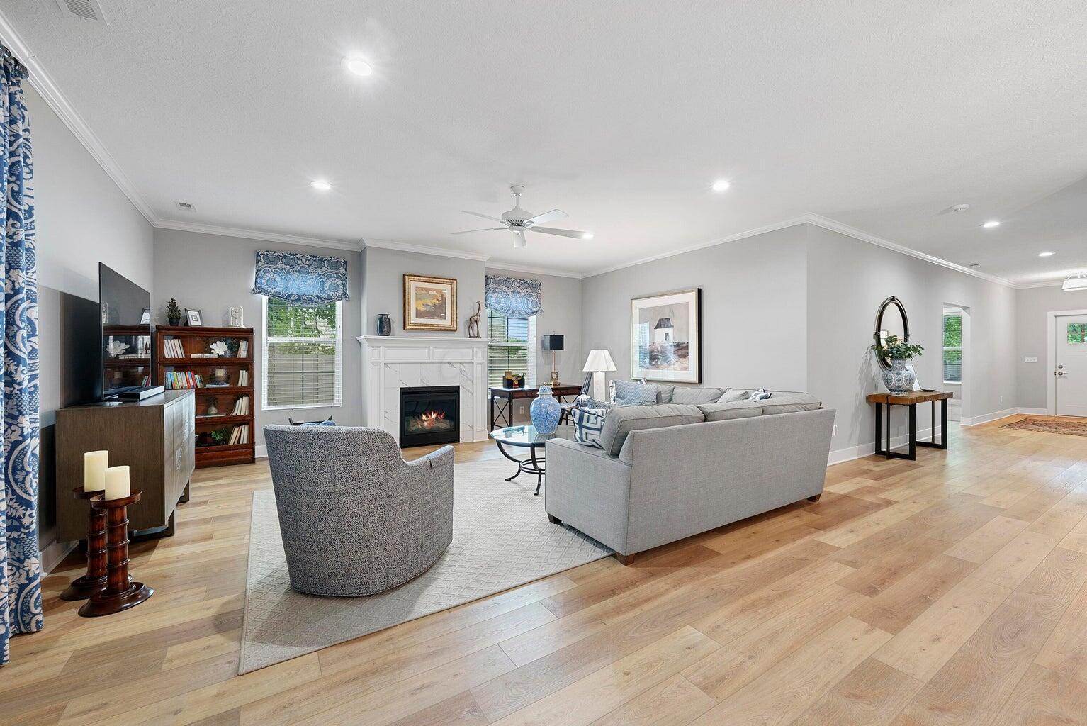 5787 Wisdom Loop, 8