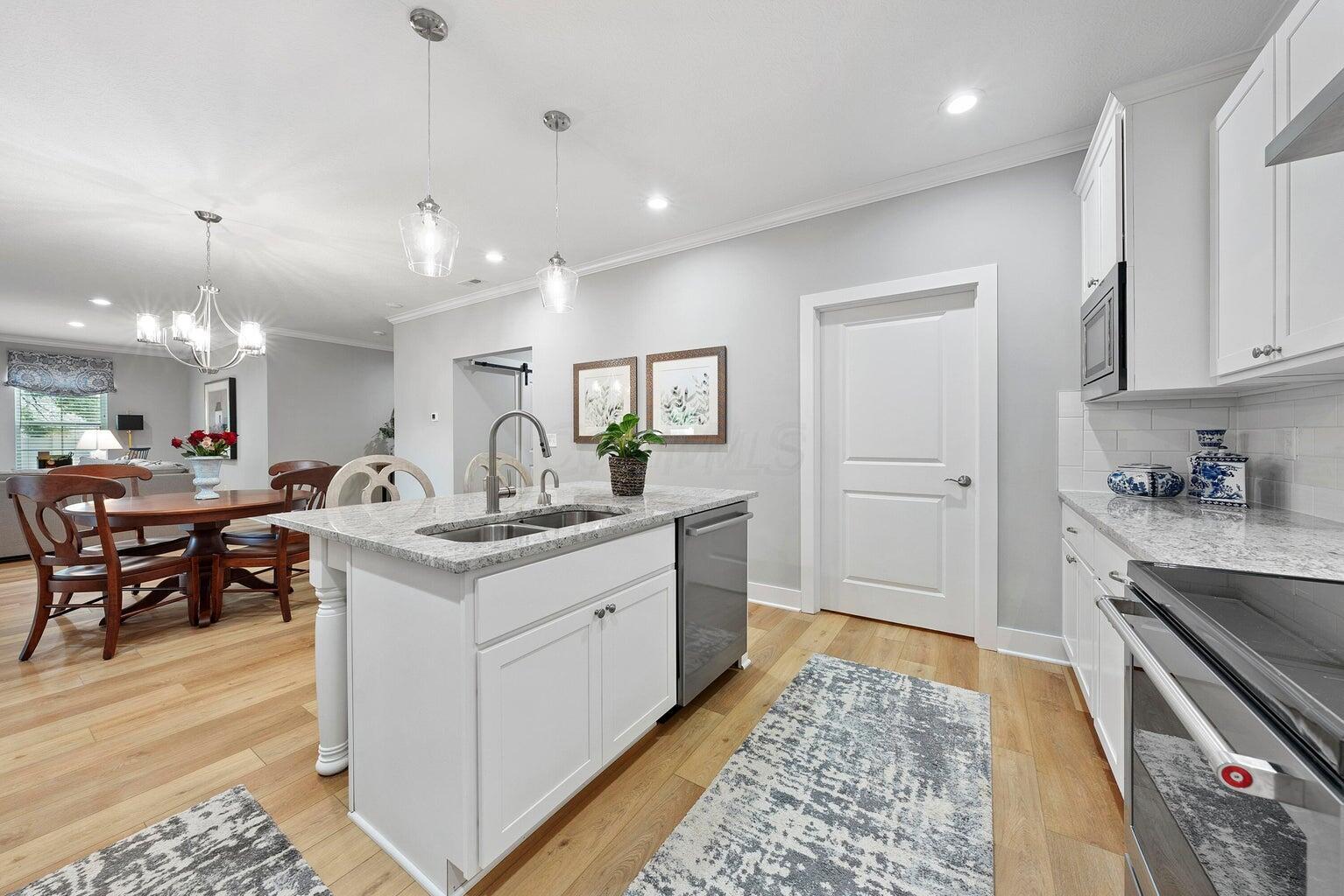 5787 Wisdom Loop, 8