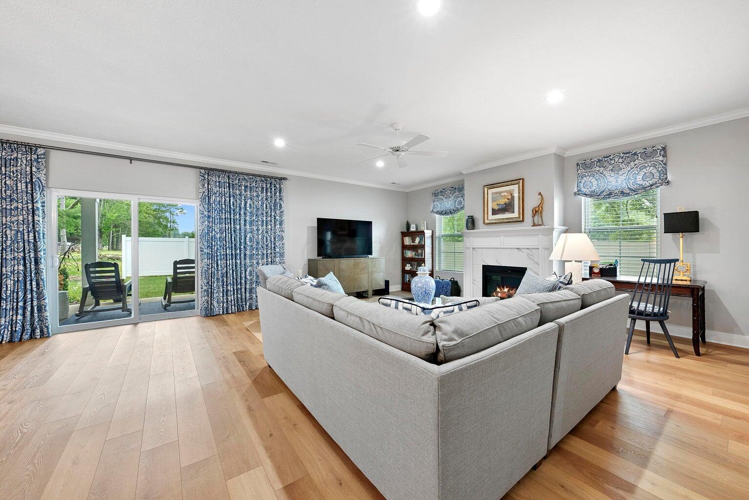 5787 Wisdom Loop, 8