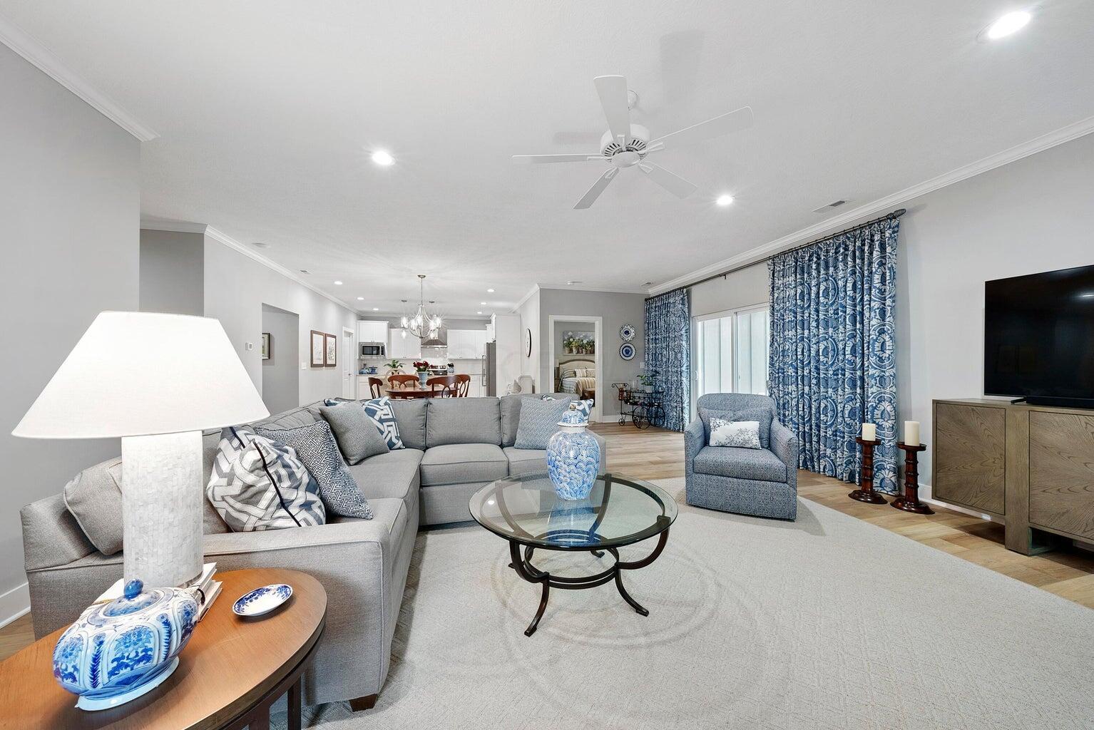 5787 Wisdom Loop, 8