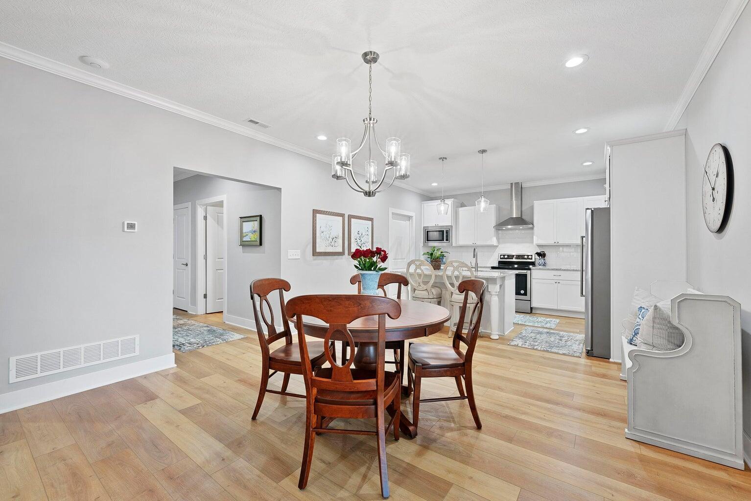 5787 Wisdom Loop, 8
