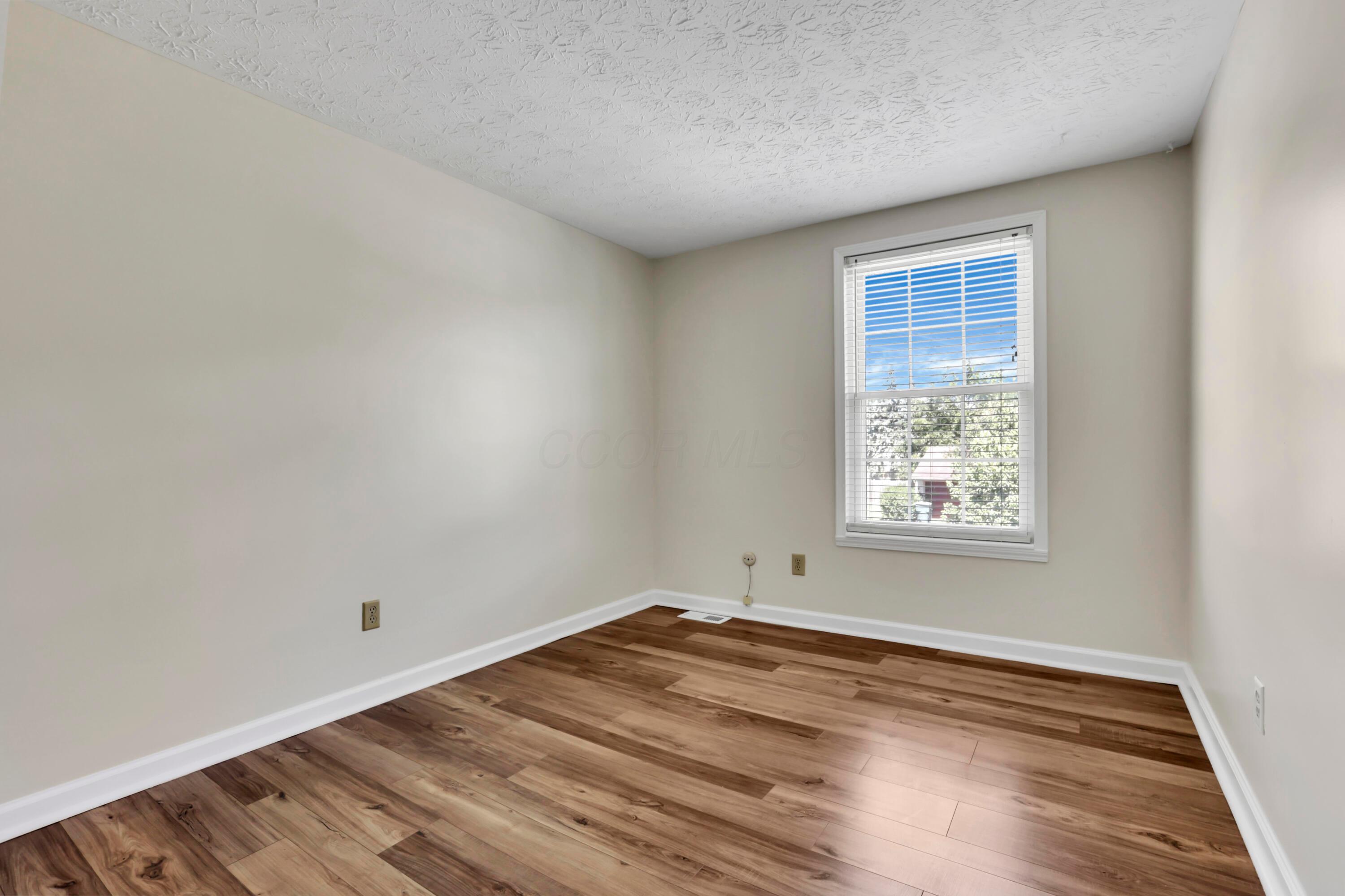 5589 Fescue Drive