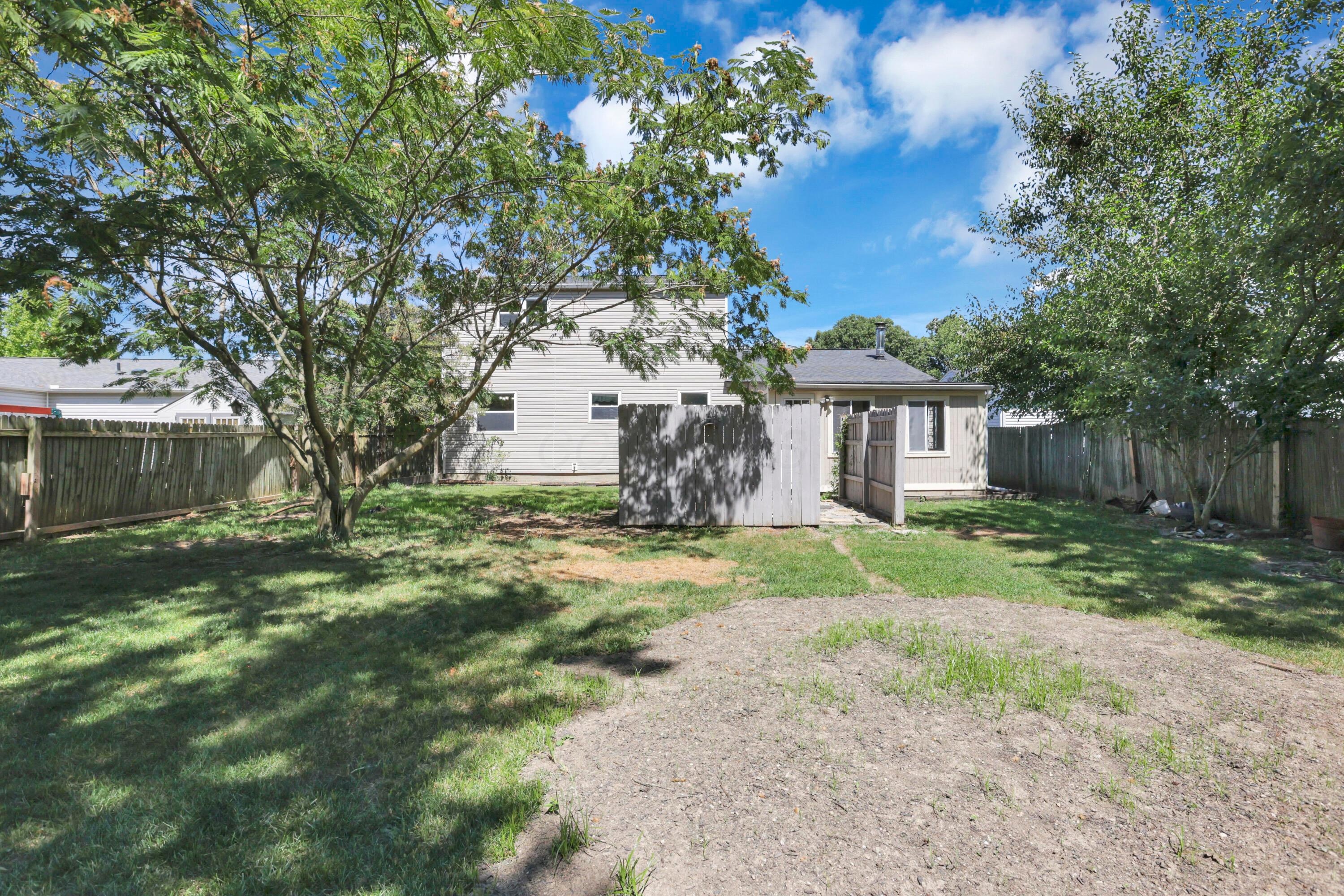 5589 Fescue Drive
