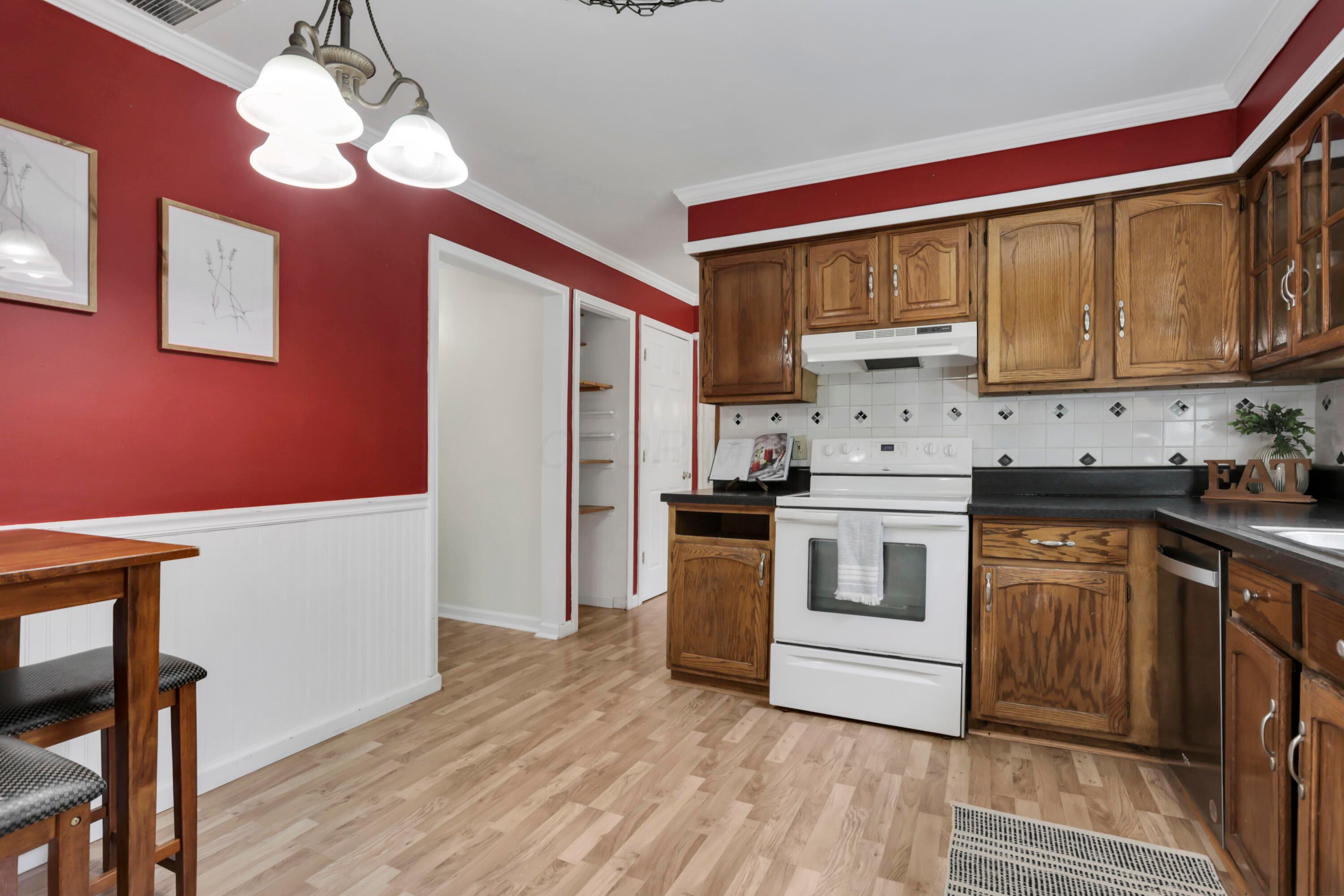 5589 Fescue Drive