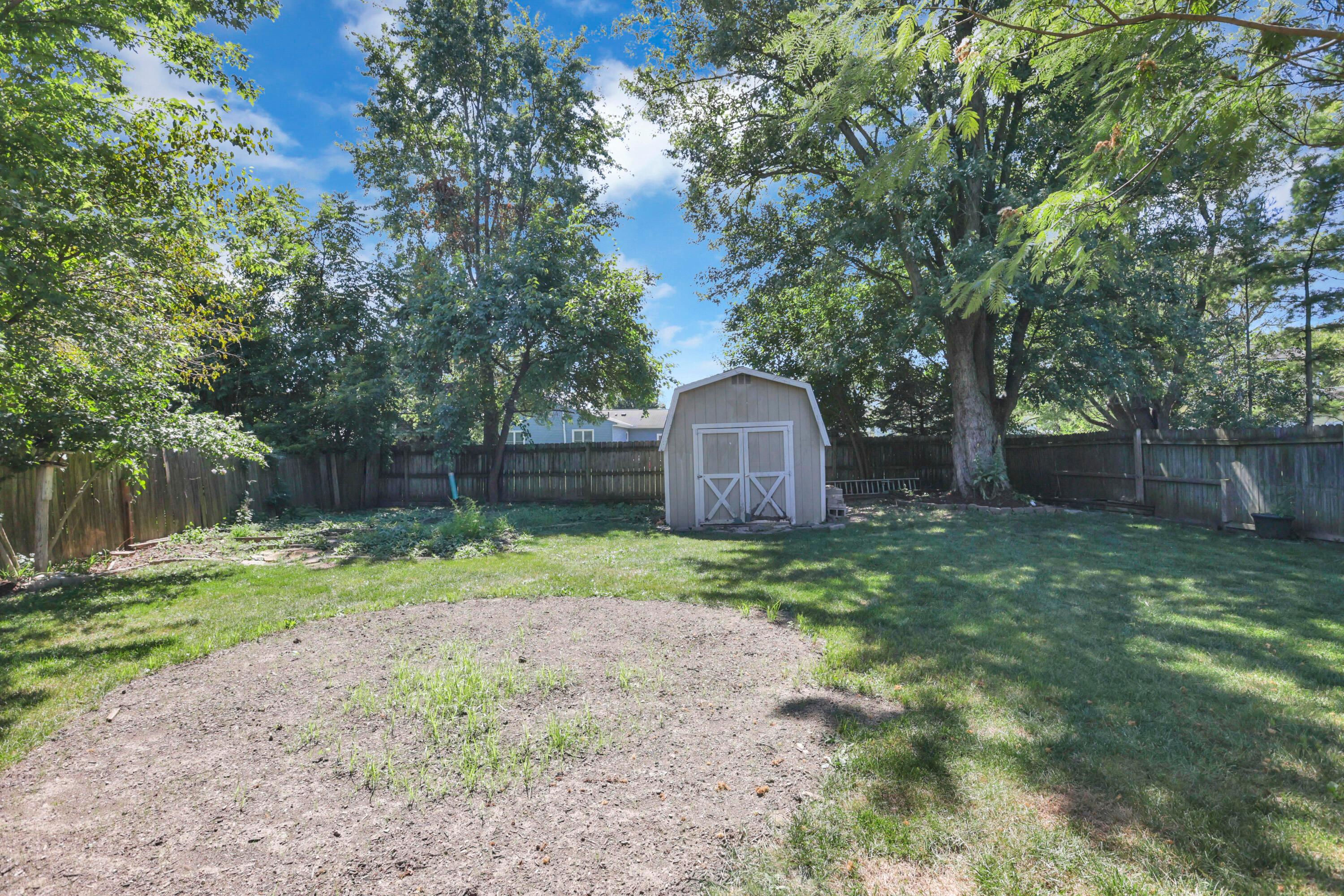 5589 Fescue Drive