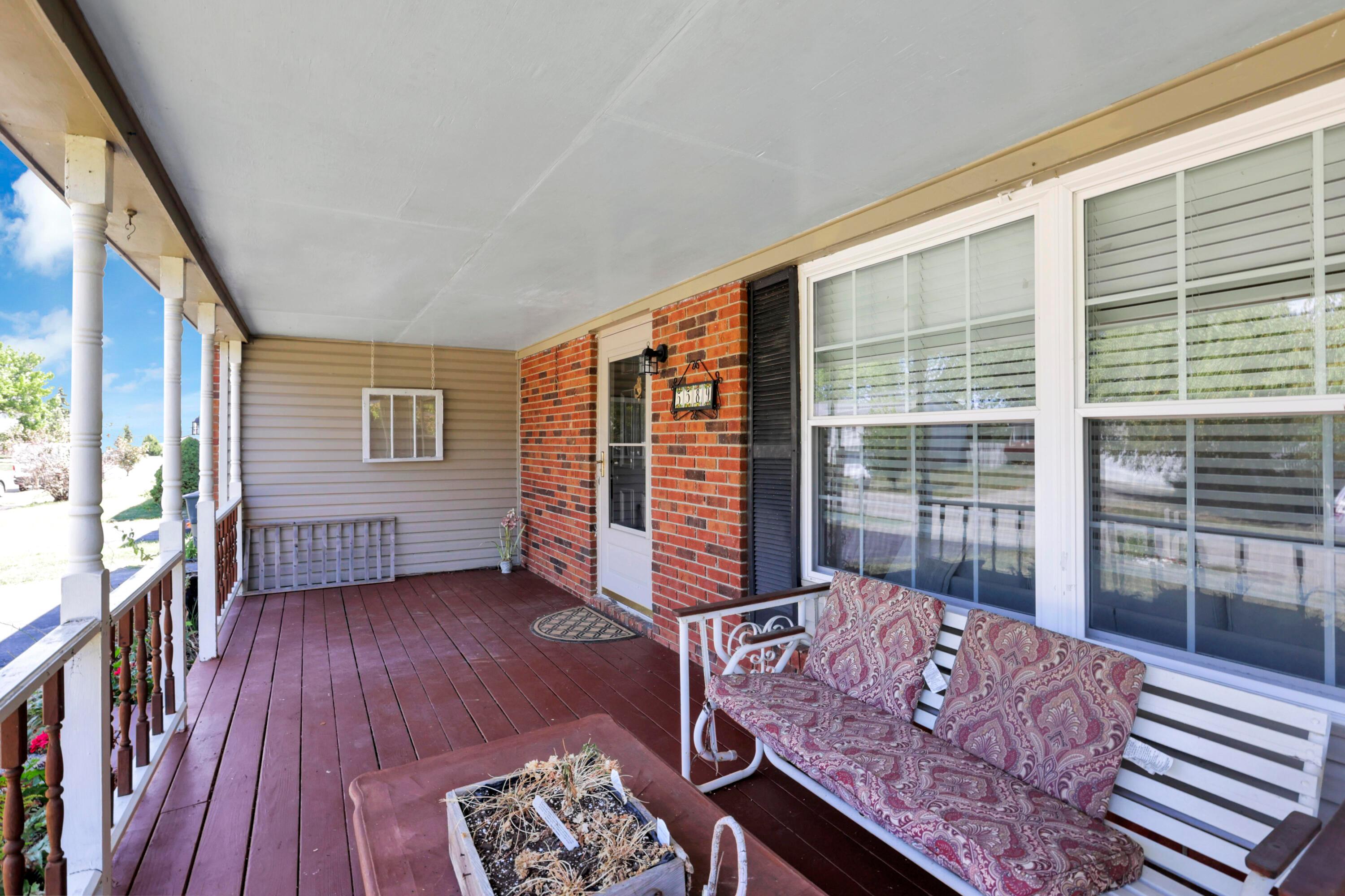 5589 Fescue Drive
