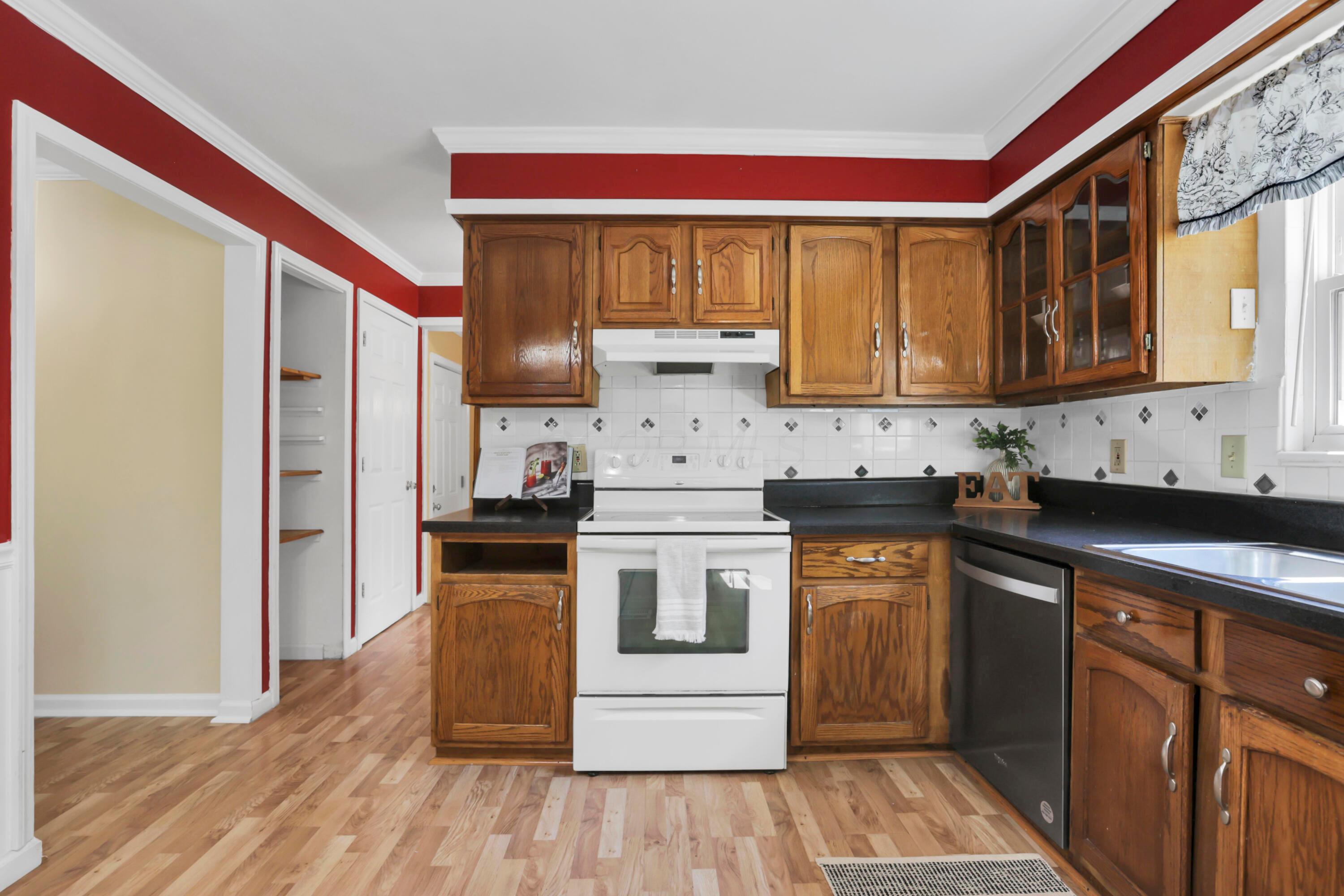 5589 Fescue Drive