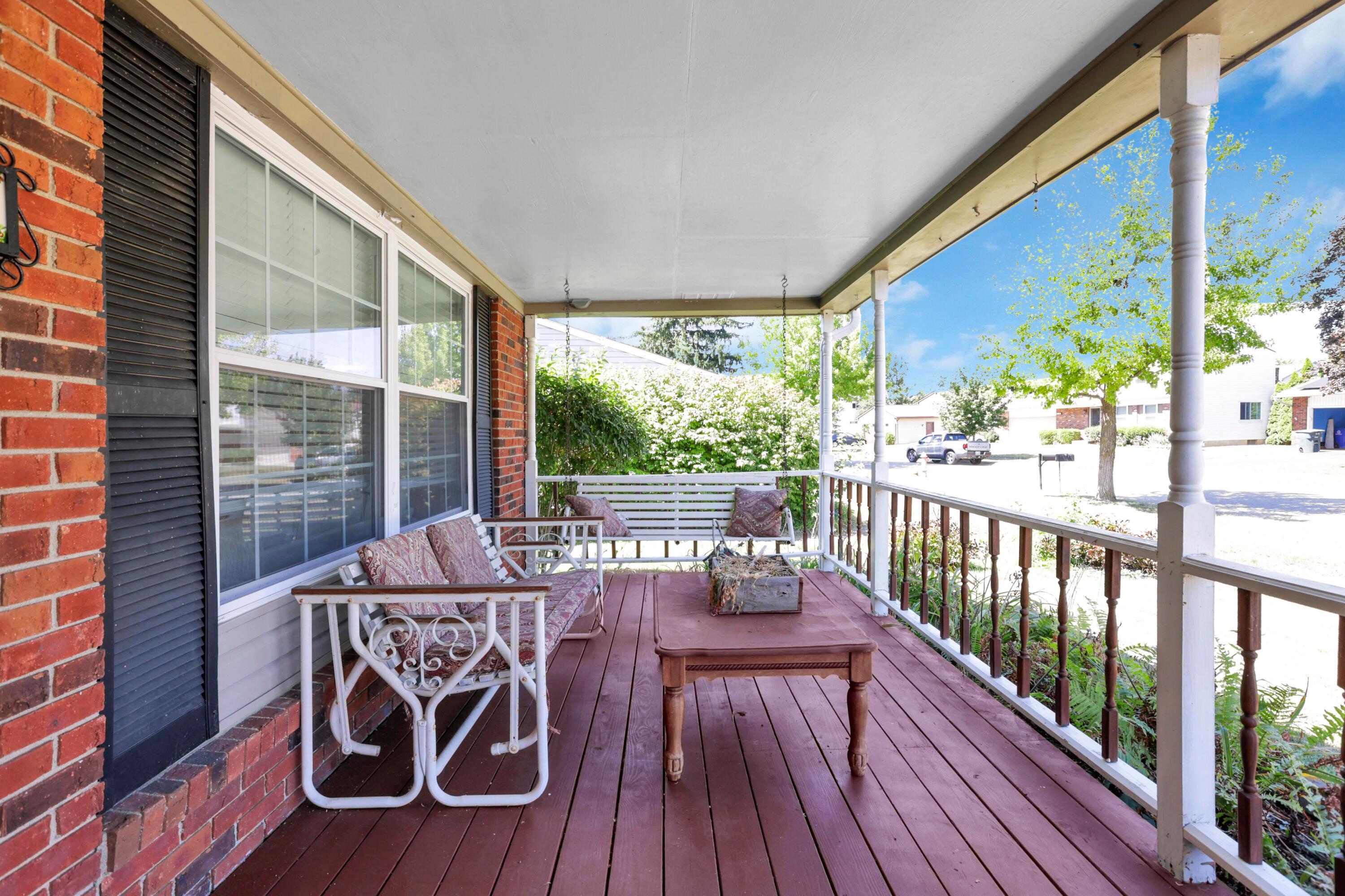 5589 Fescue Drive