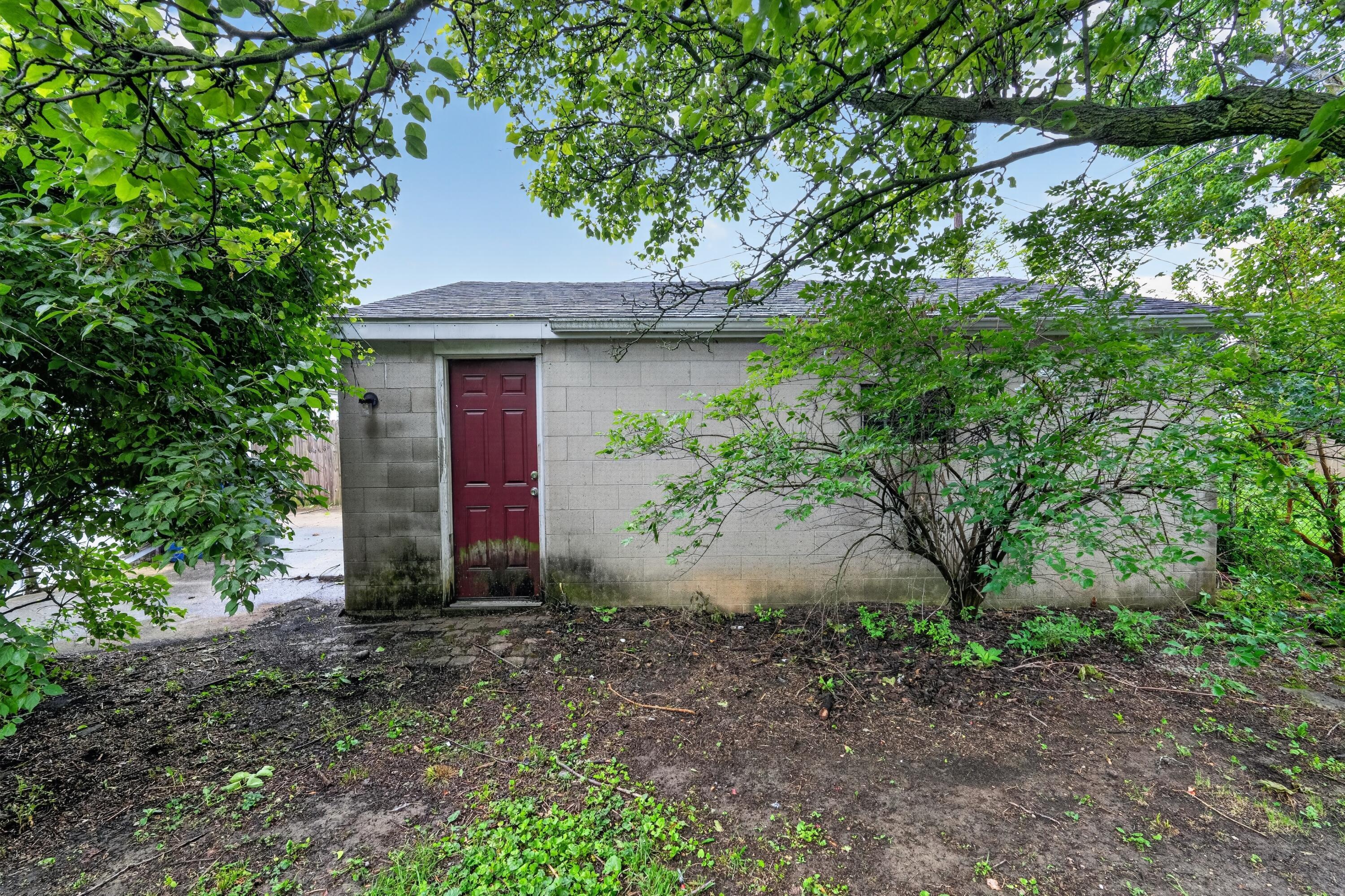 627 Savannah Drive