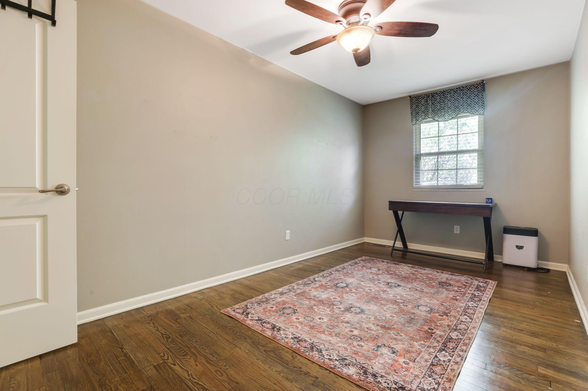 2564 Shore Line Lane