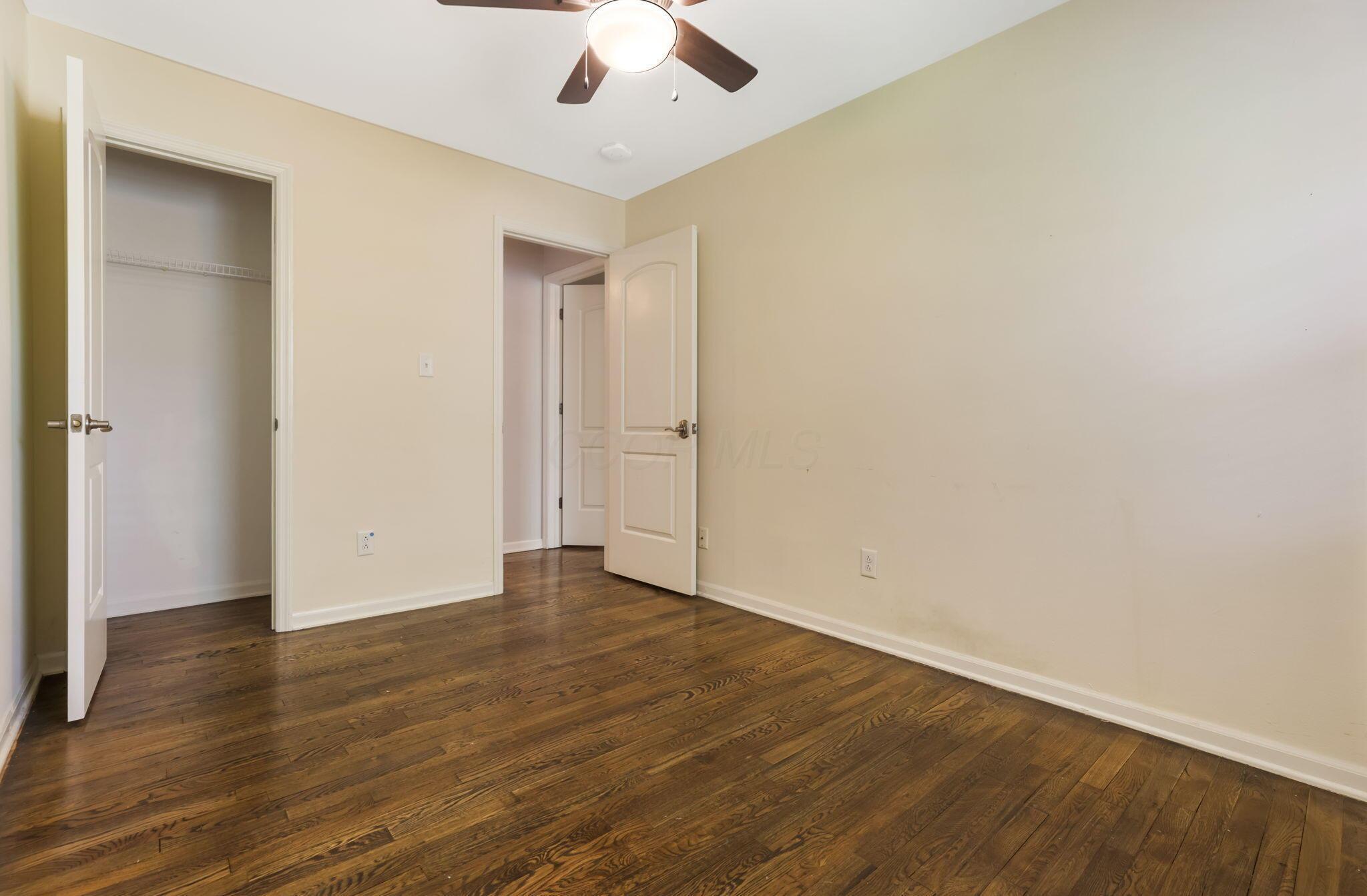 2564 Shore Line Lane
