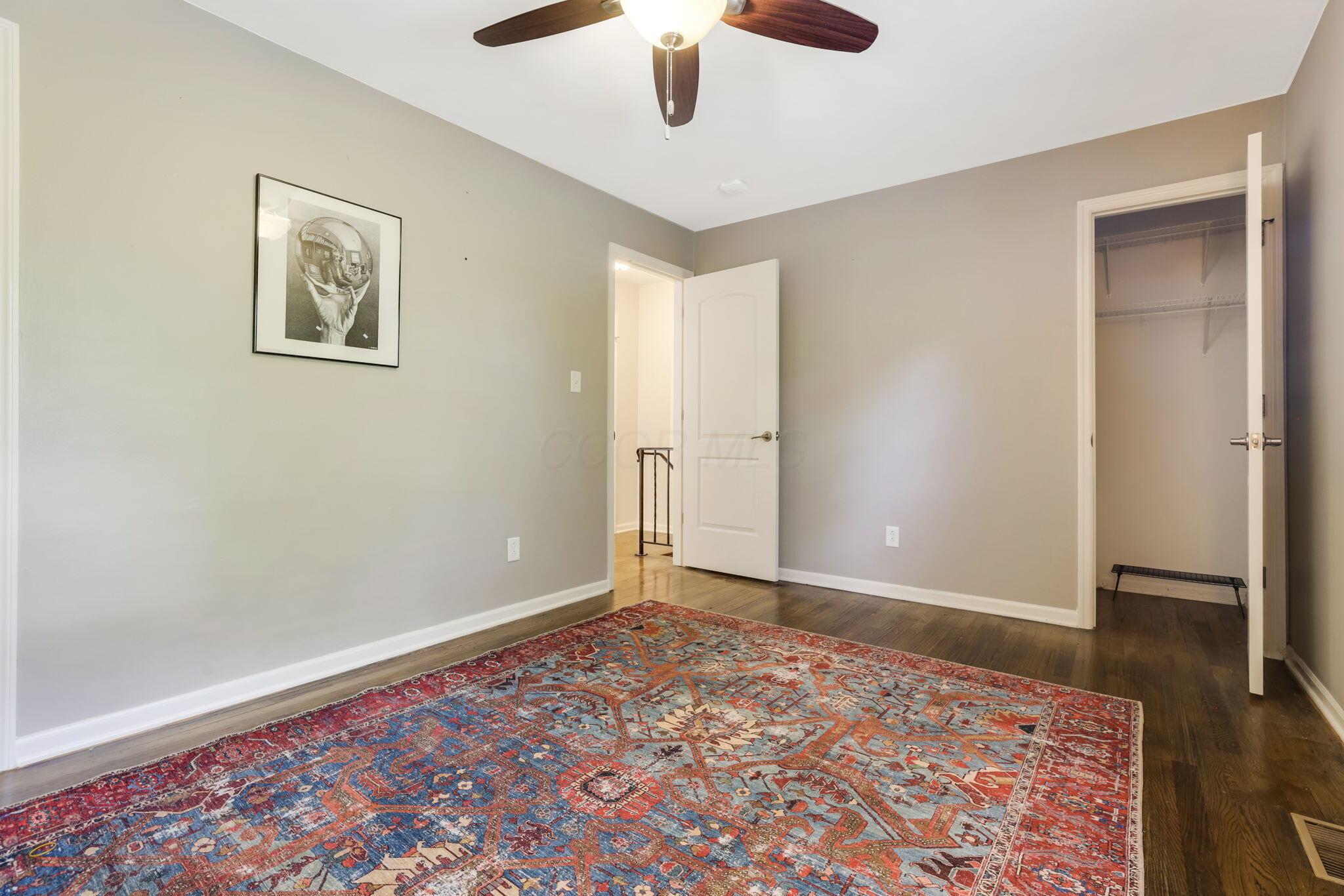 2564 Shore Line Lane