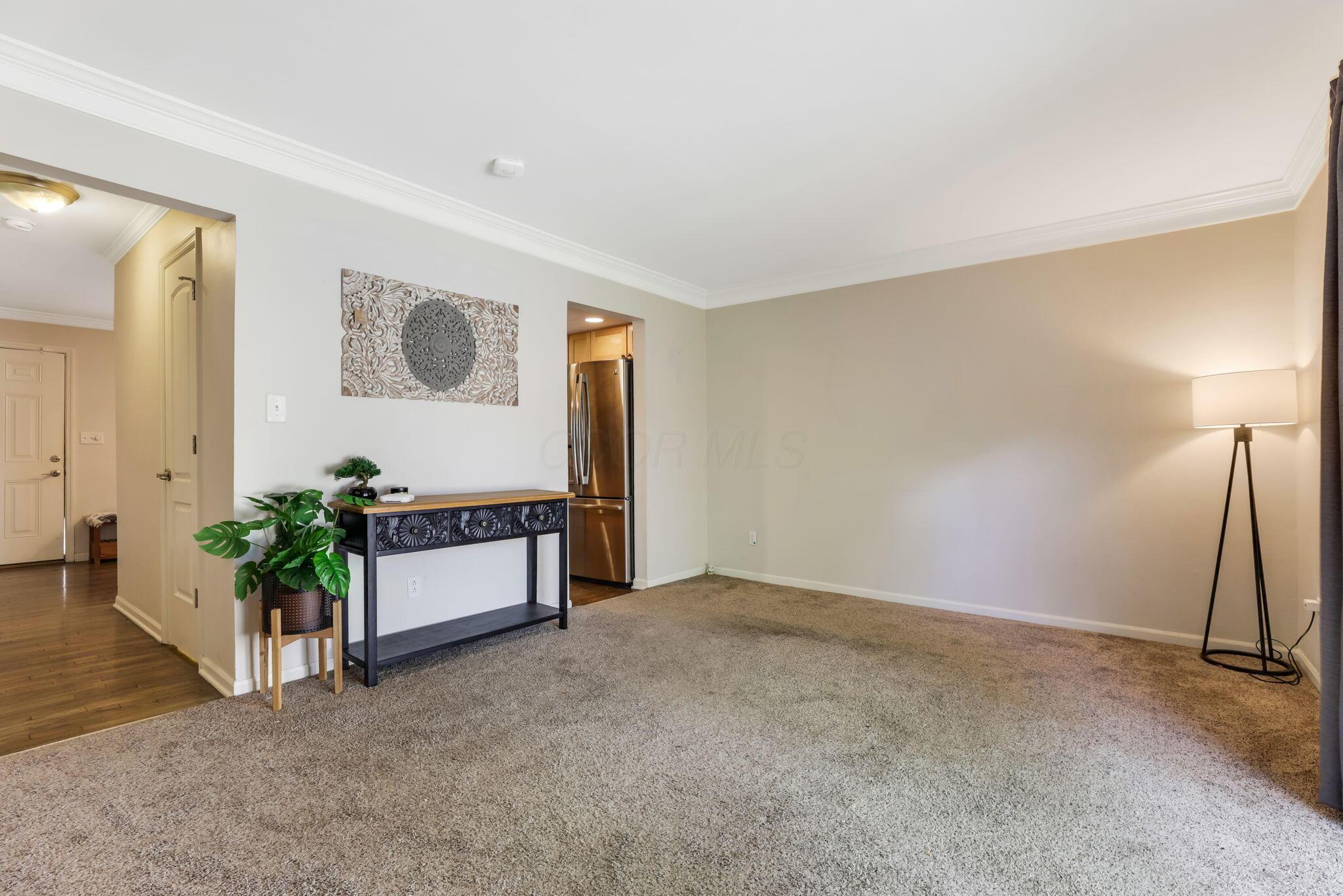 2564 Shore Line Lane